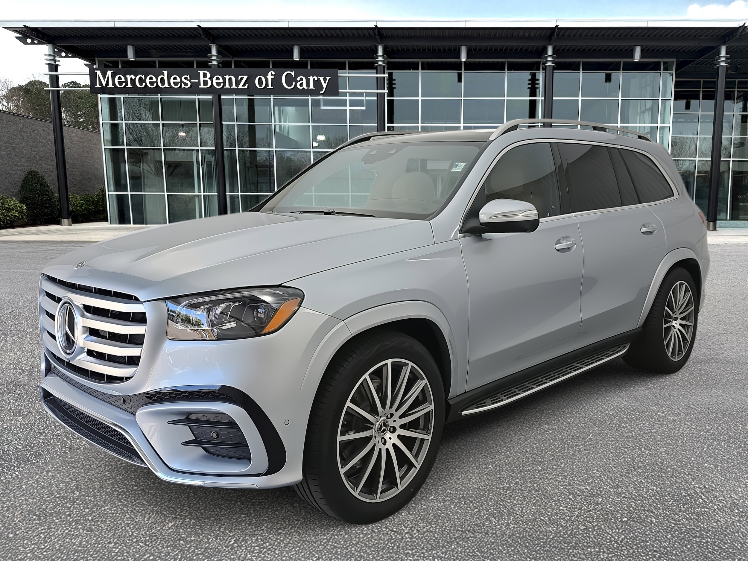 2026 Mercedes-Benz GLS Base's photo