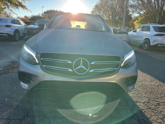 2019 Mercedes Benz GLC 300 photo 2