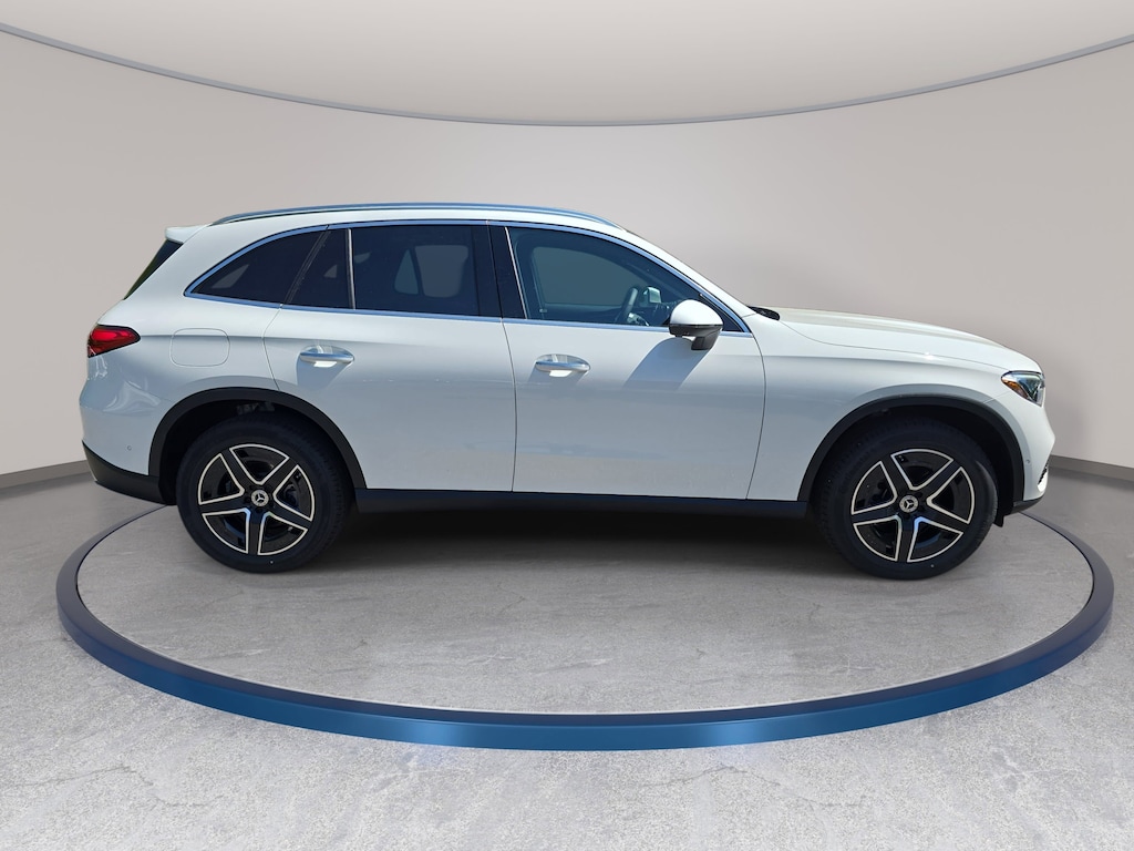 New 2026 Mercedes-Benz GLC 300 4MATIC SUV