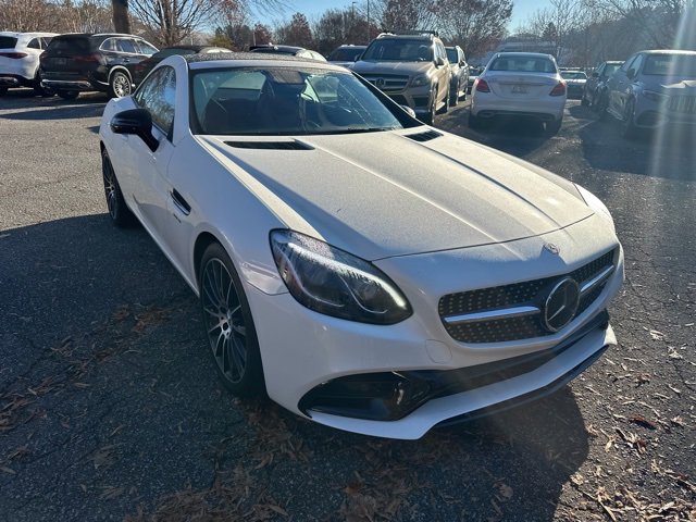 2020 Mercedes Benz SLC AMG 43 photo 2