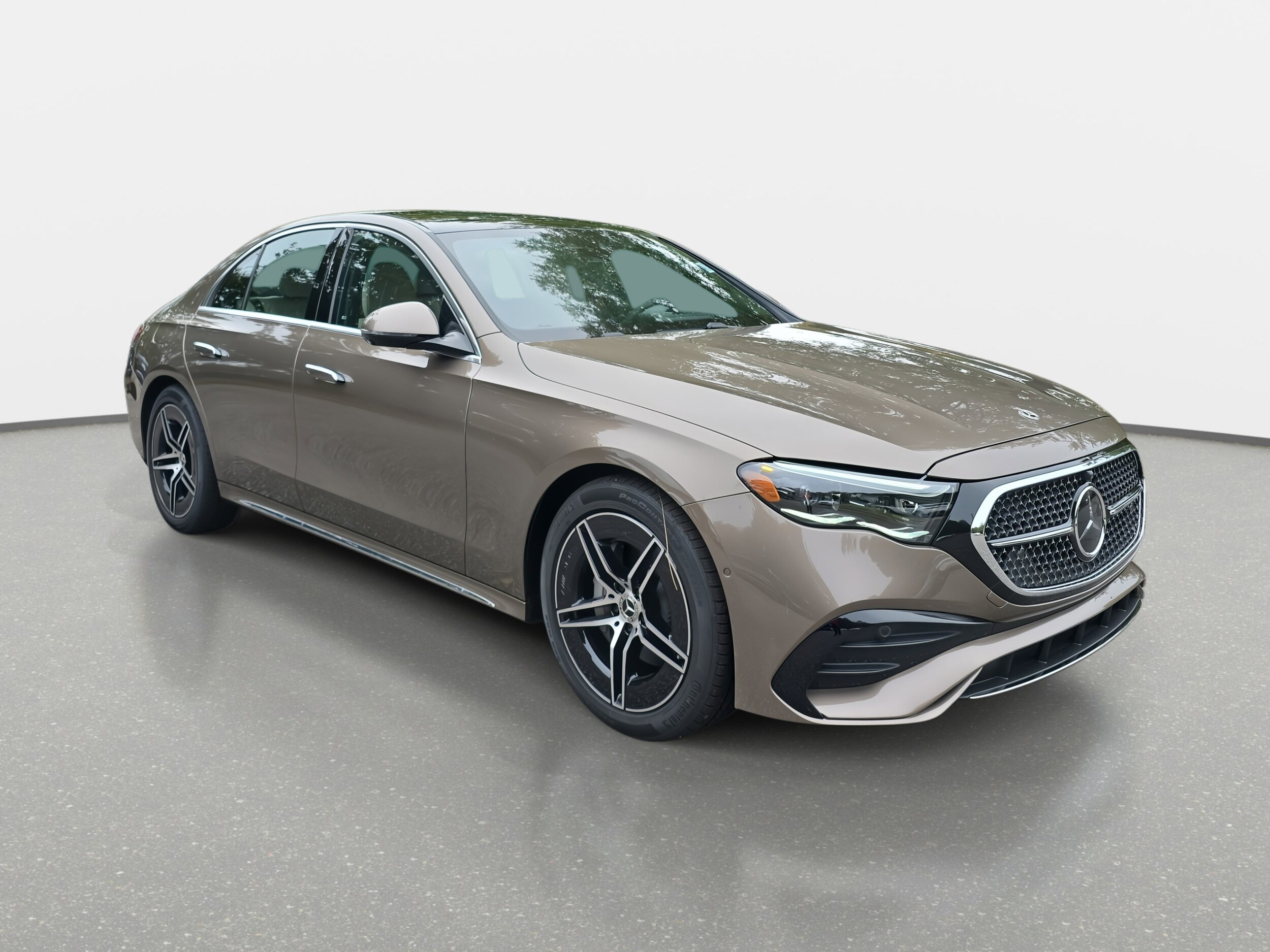 2026 Mercedes Benz E 4MATIC Sedan photo 3