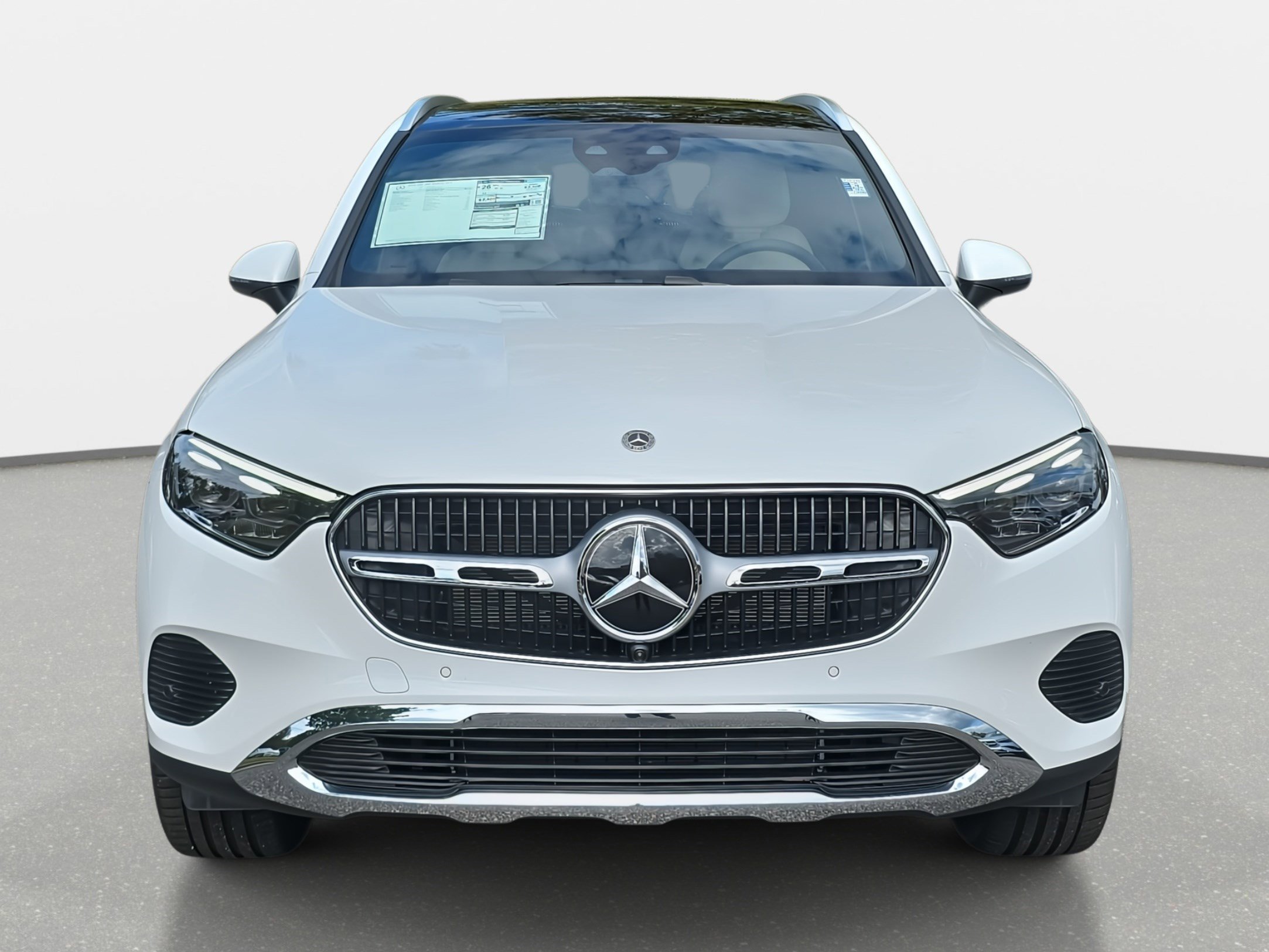 2026 Mercedes Benz GLC 300 4MATIC photo 2