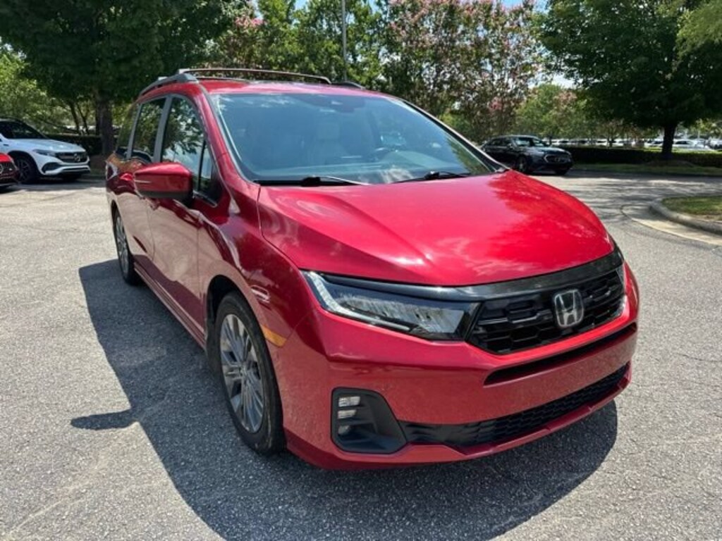 Used 2025 Honda Odyssey Touring Van