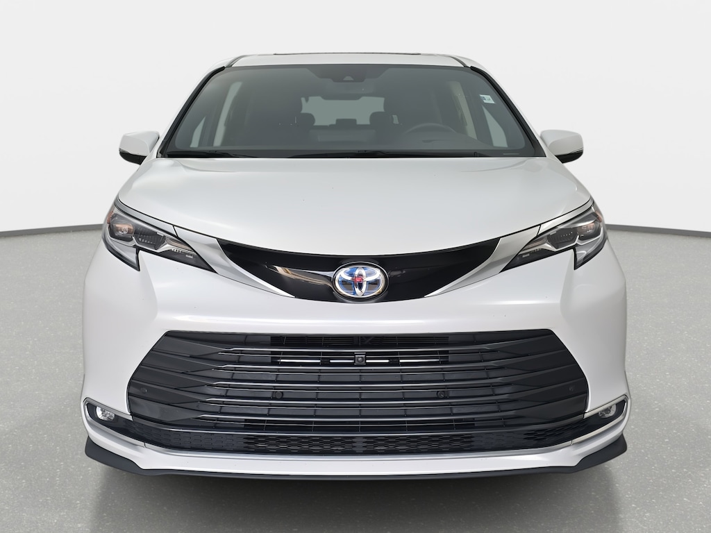 Used 2022 Toyota Sienna Platinum 7 Passenger Van Passenger Van