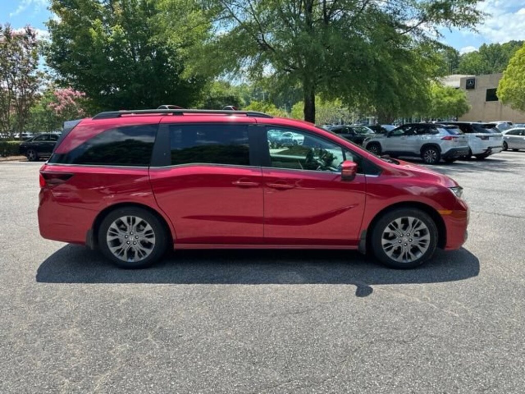 Used 2025 Honda Odyssey Touring Van