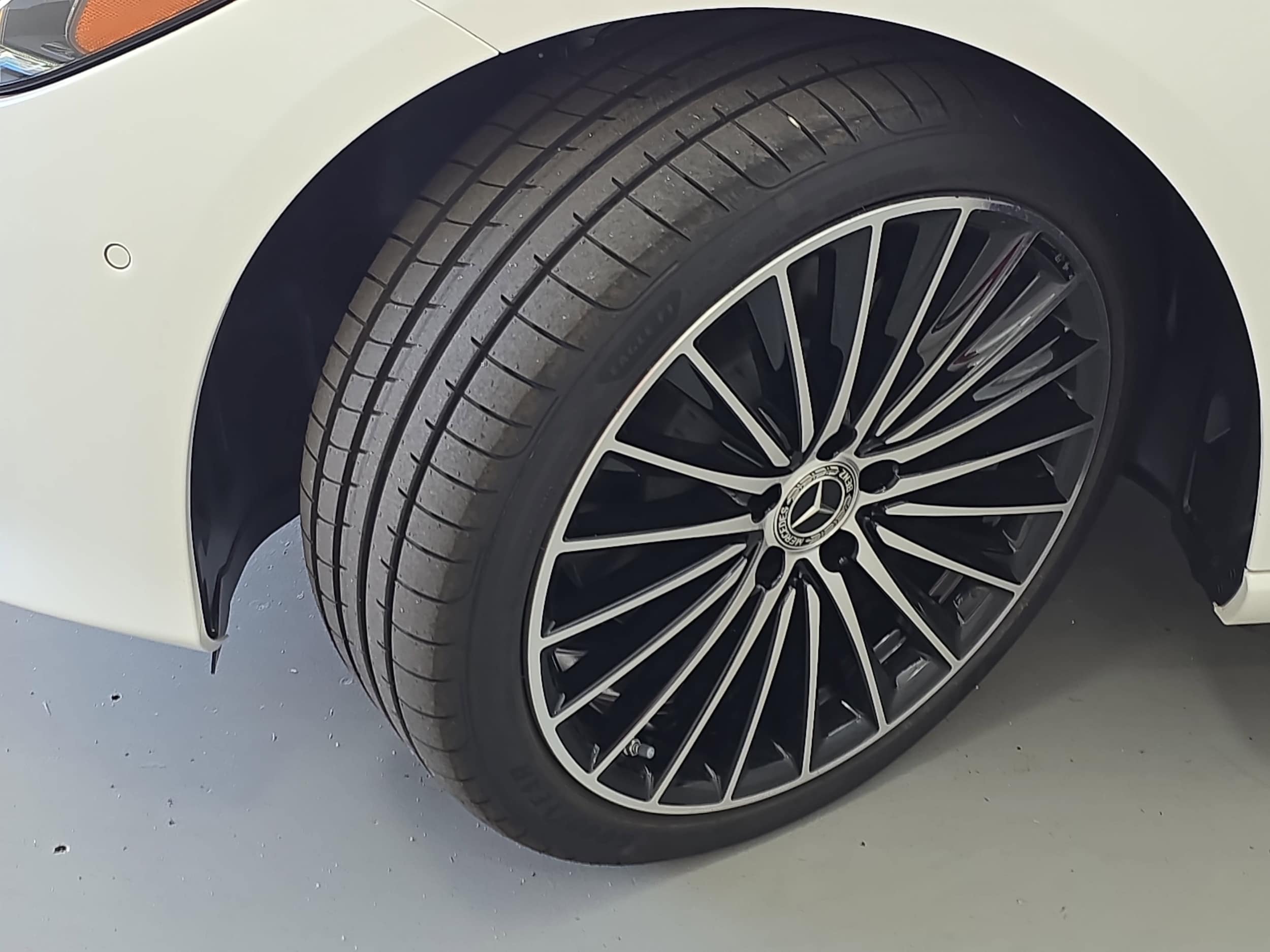 2026 Mercedes-Benz C-Class Sedan C 300 - Photo 32