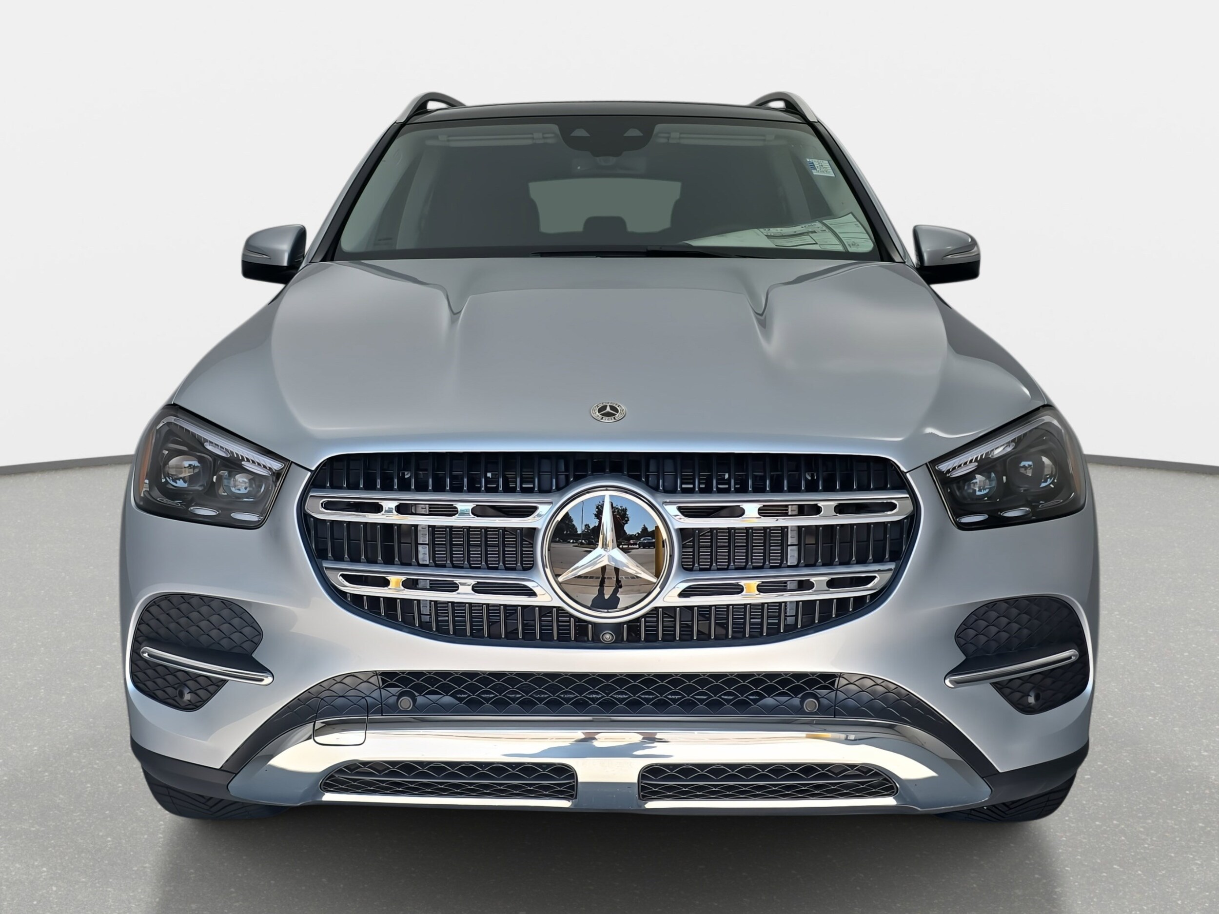2025 Mercedes Benz GLE 350 4MATIC photo 2