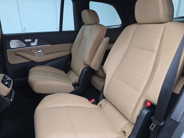 2026 Mercedes-Benz GLS Base - Photo 15