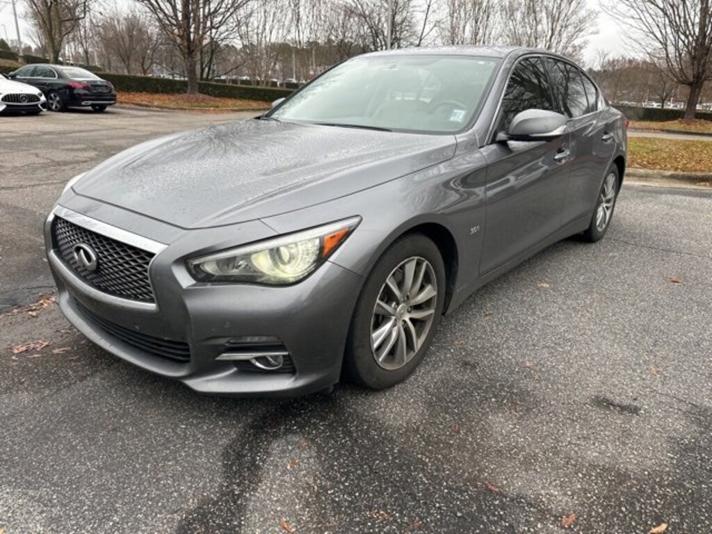 Used 2016 INFINITI Q50 3.0t Premium Sedan