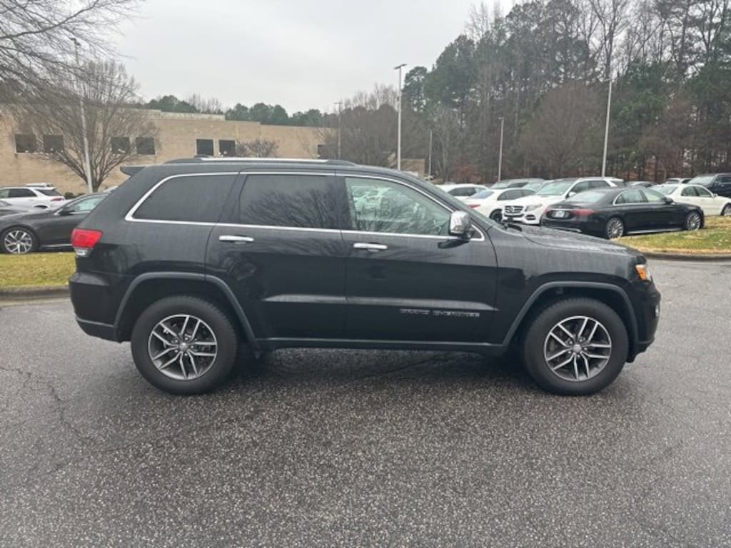 Used 2018 Jeep Grand Cherokee Limited 4x4 SUV