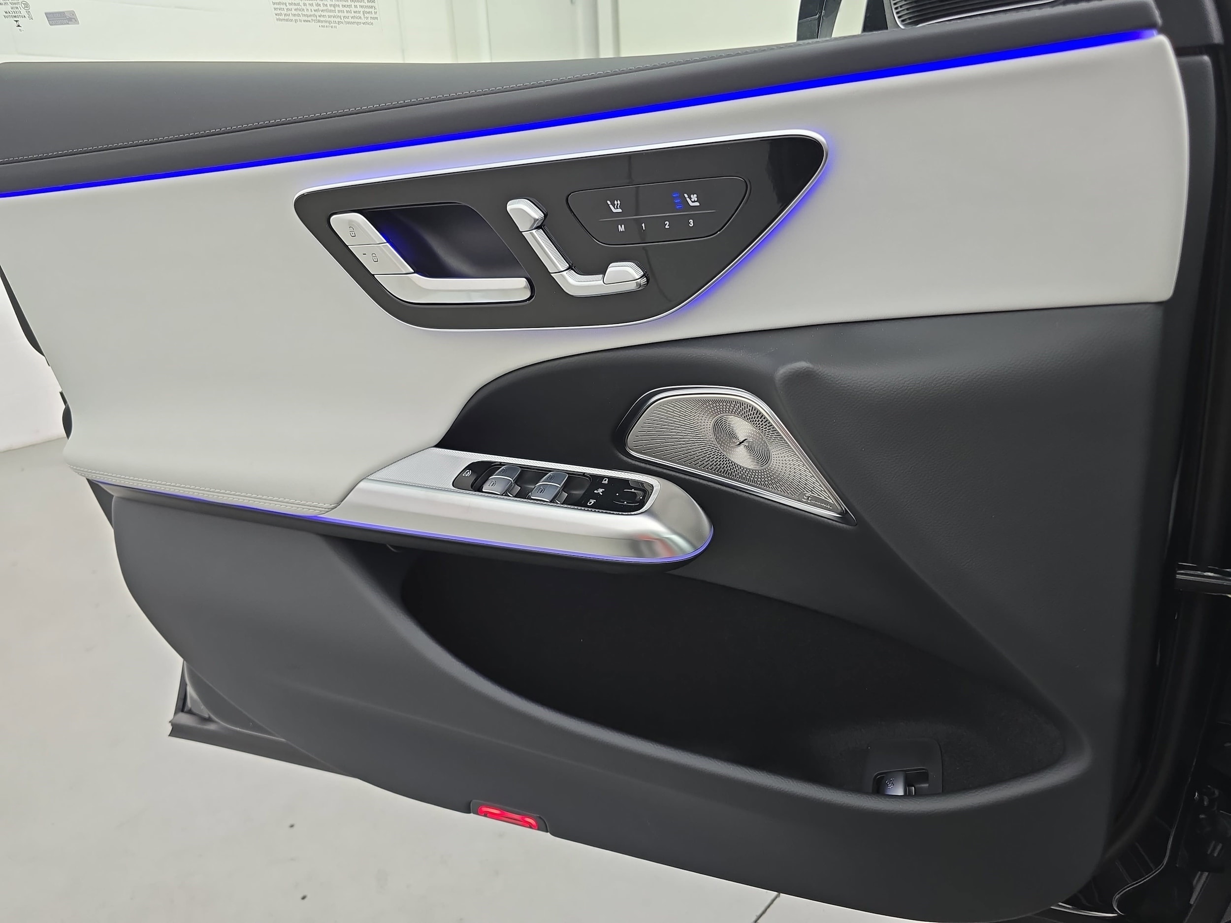 2026 Mercedes-Benz E-Class E350 - Photo 27