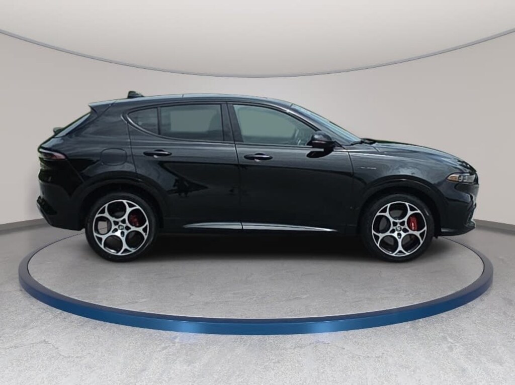 Used 2025 Alfa Romeo Tonale Base SUV