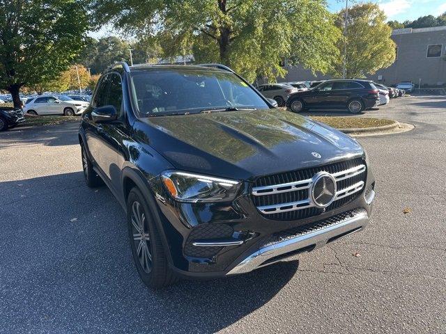 2025 Mercedes Benz GLE 450 4MATIC photo 2