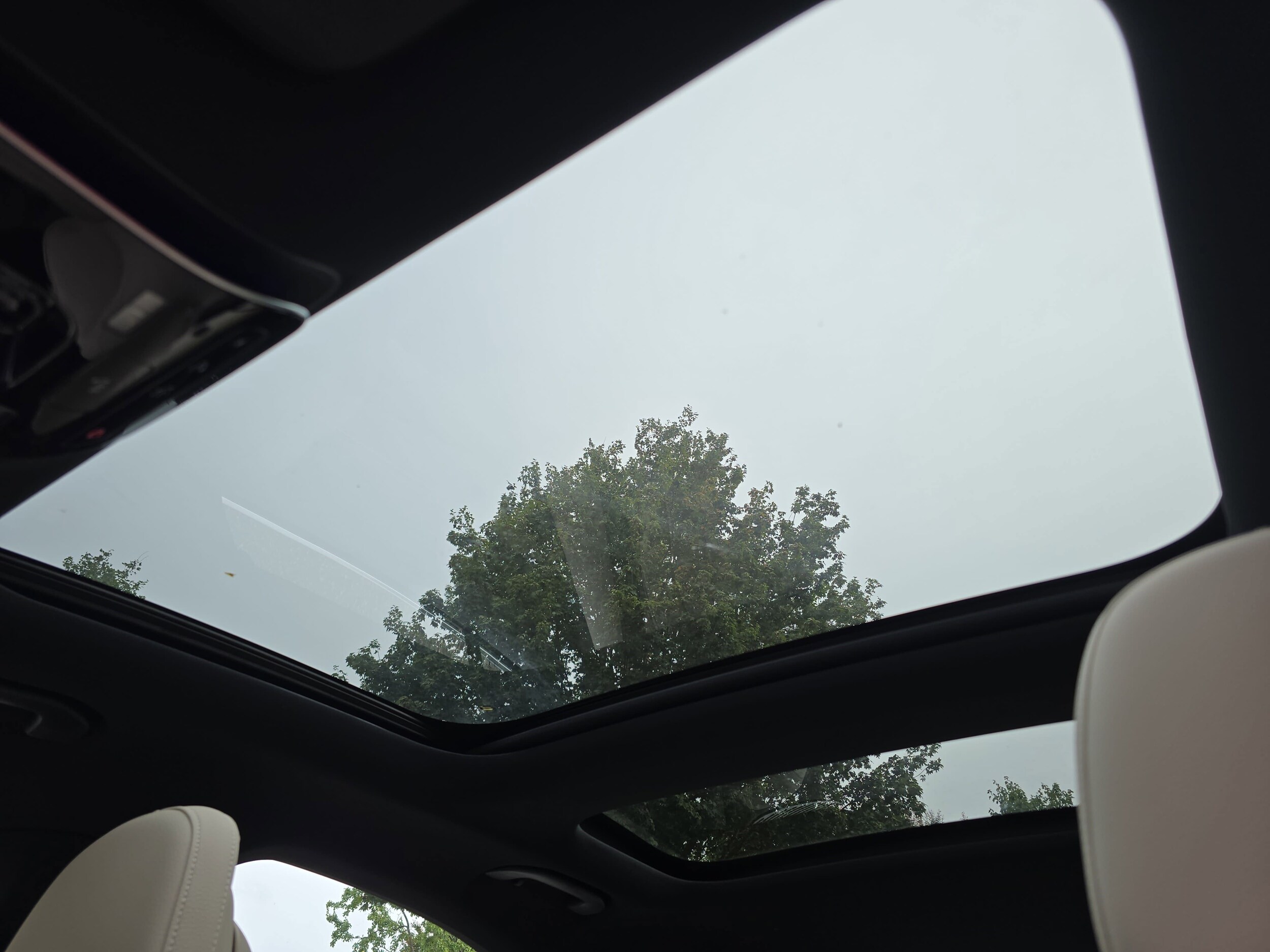 2026 Mercedes-Benz E-Class E350 - Photo 30