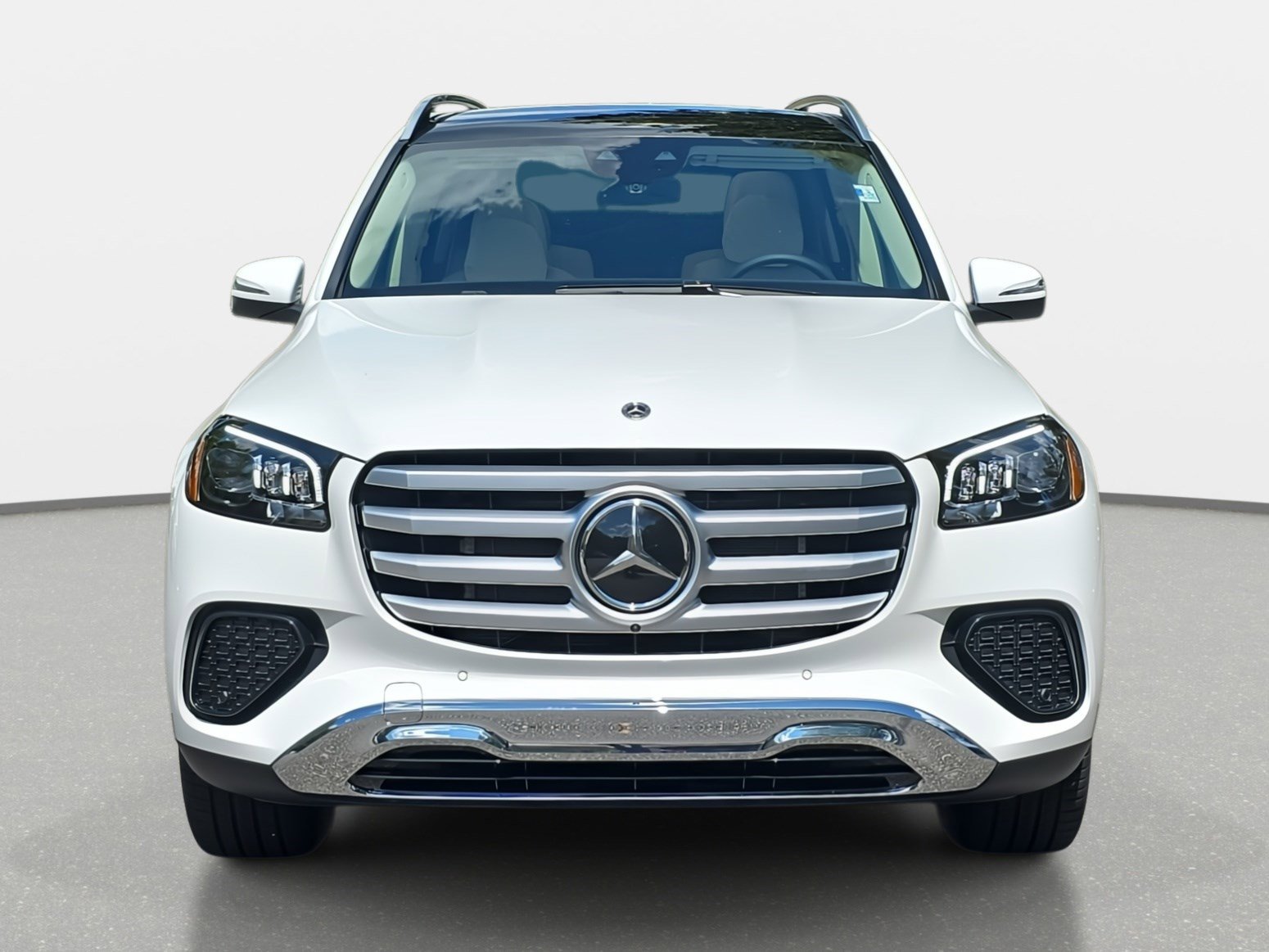 2026 Mercedes Benz GLS 450 4MATIC photo 2