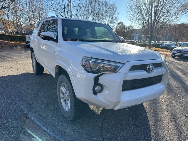 2018 Toyota 4Runner SR5 Premium photo 3
