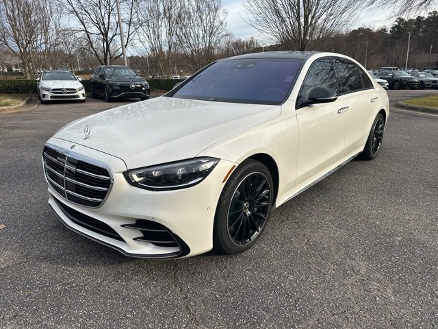 2023 Mercedes-Benz S-Class S 580's photo