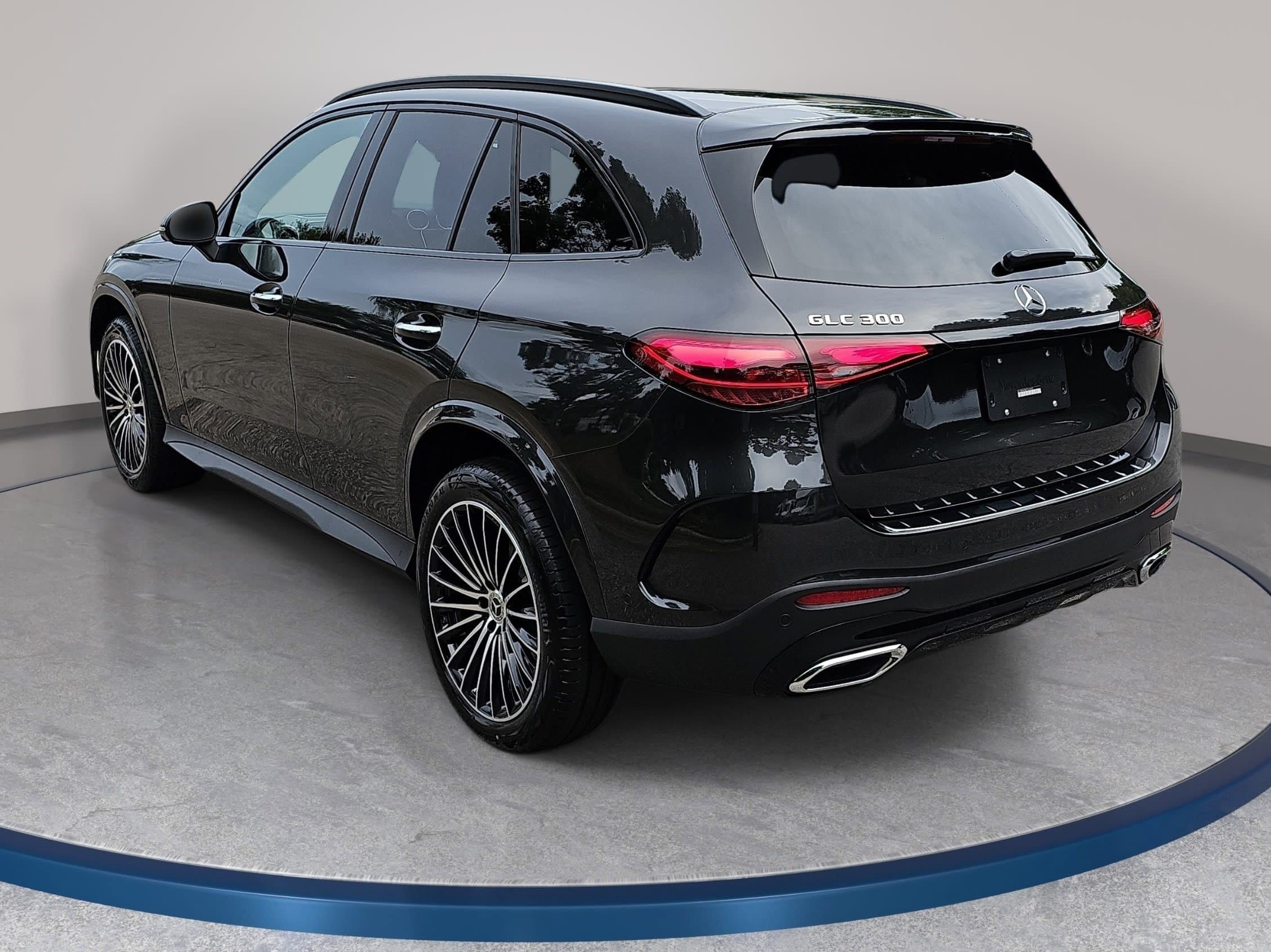 2026 Mercedes-Benz GLC Base - Photo 7