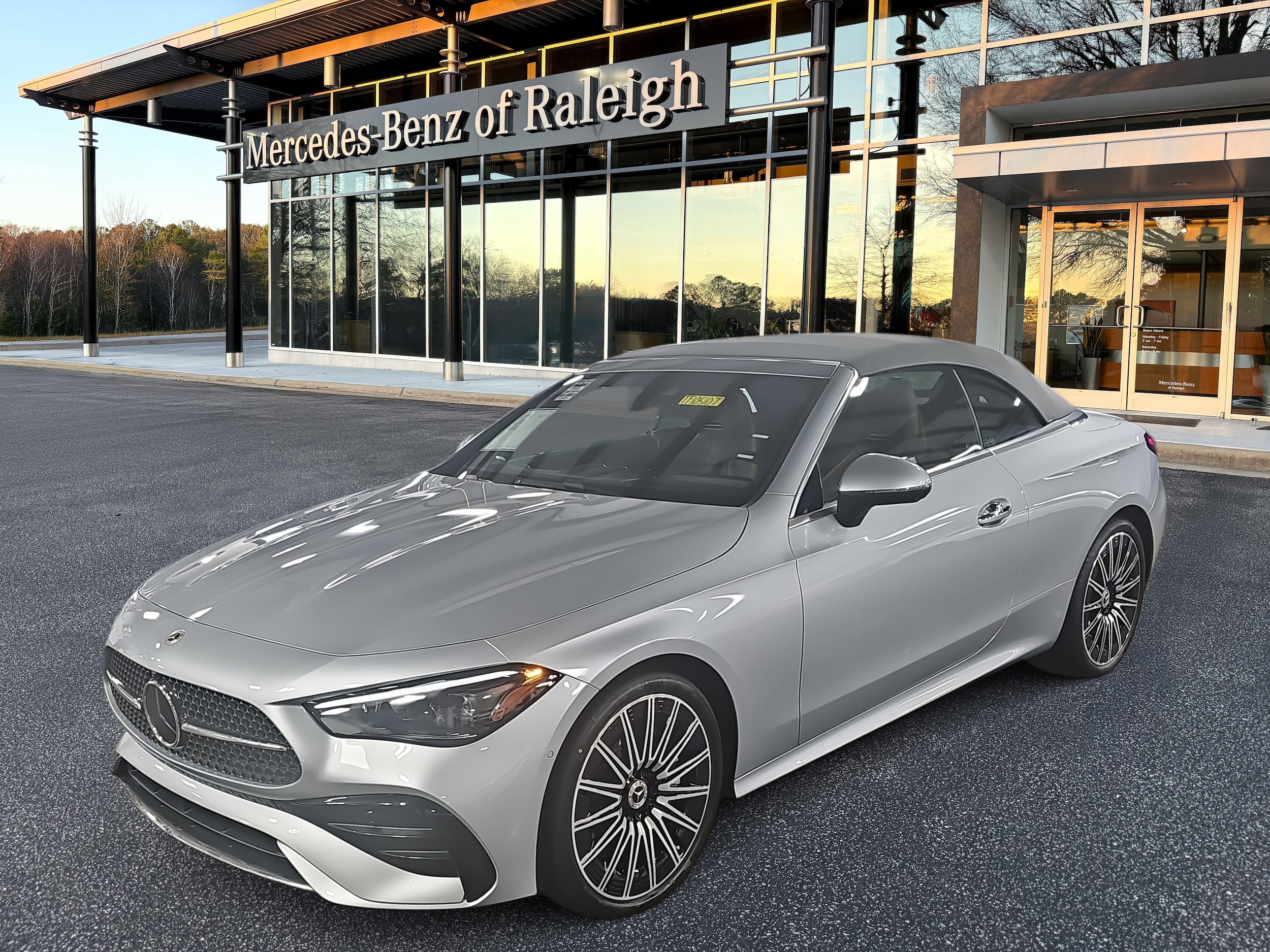 2026 Mercedes-Benz CLE CLE 450's photo