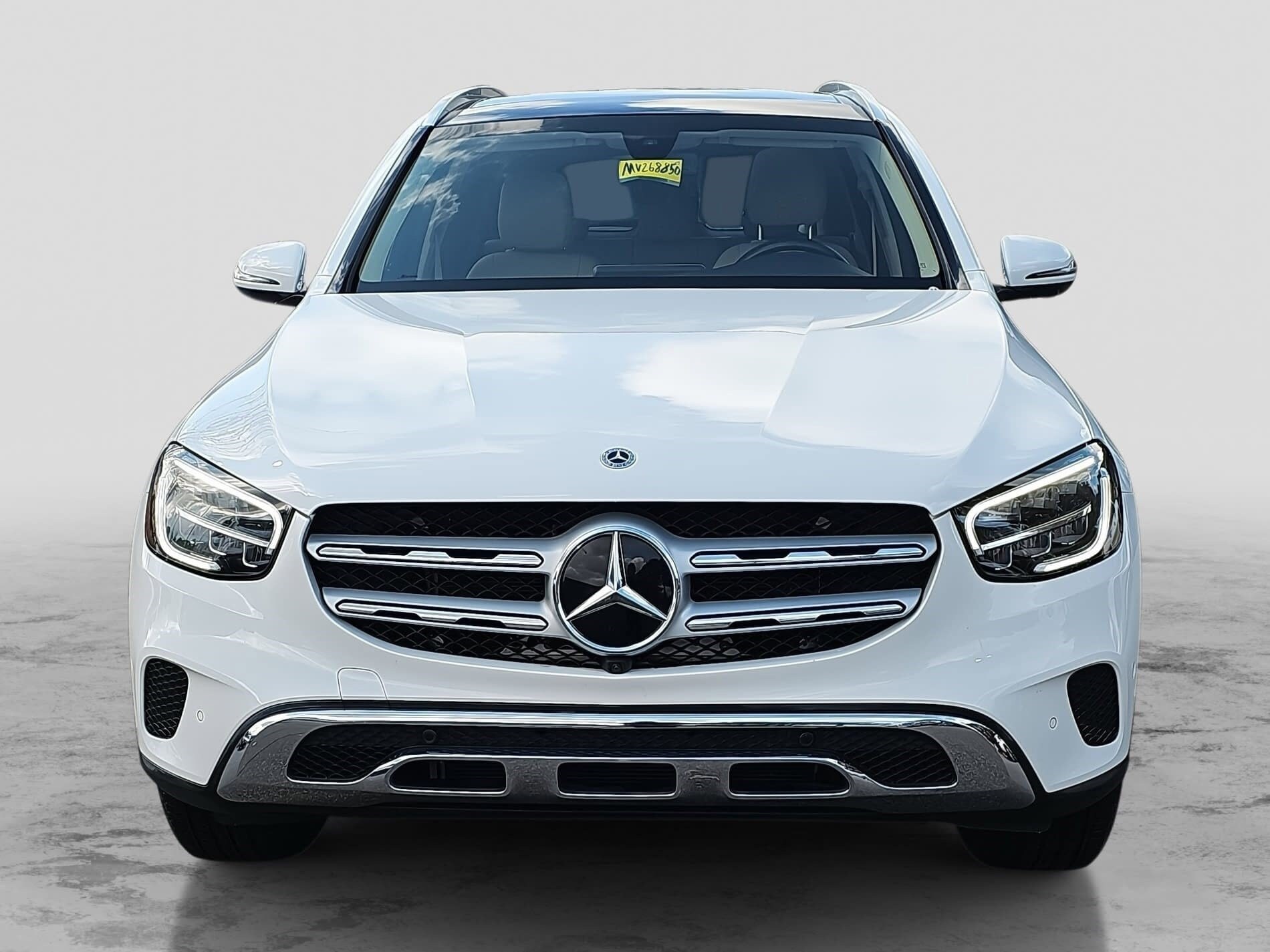 2021 Mercedes Benz GLC 300 photo 2