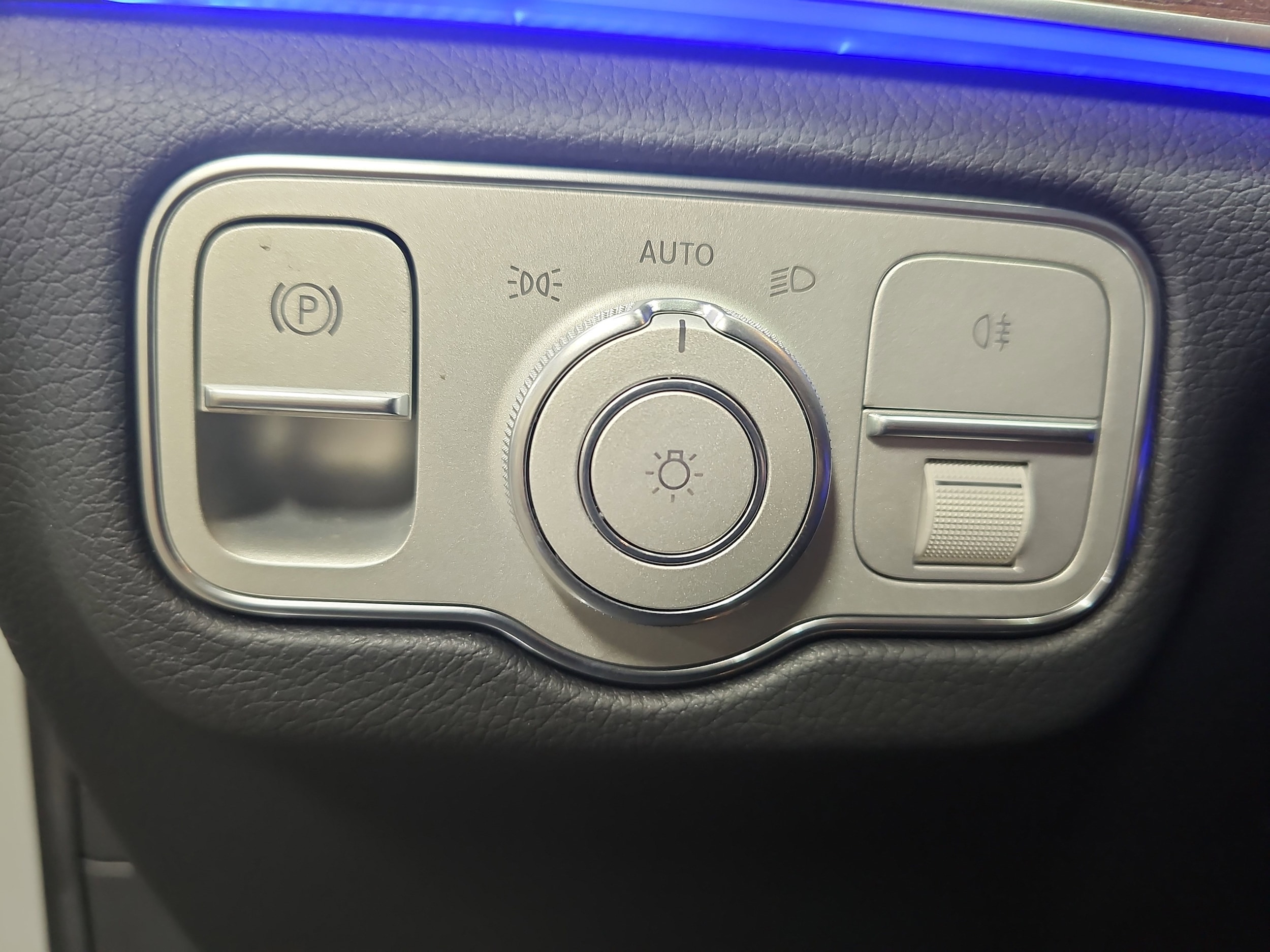 2025 Mercedes-Benz GLE GLE450 - Photo 26