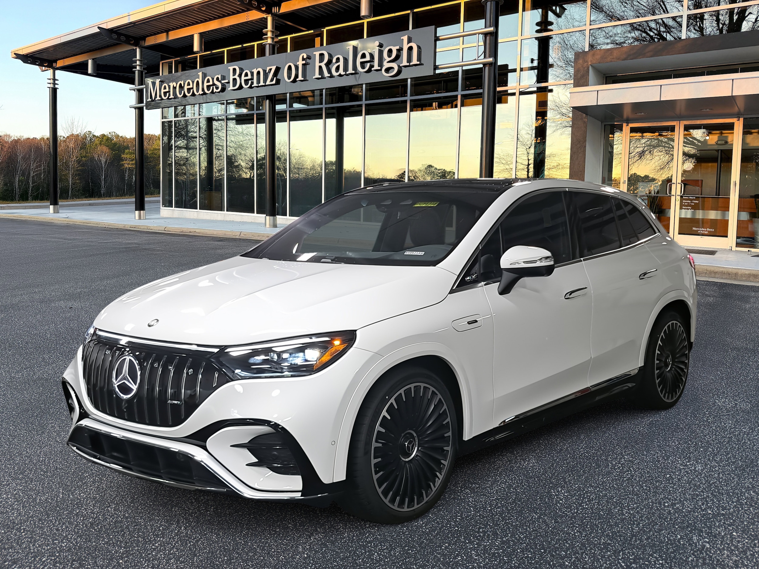 2025 Mercedes-Benz EQE SUV