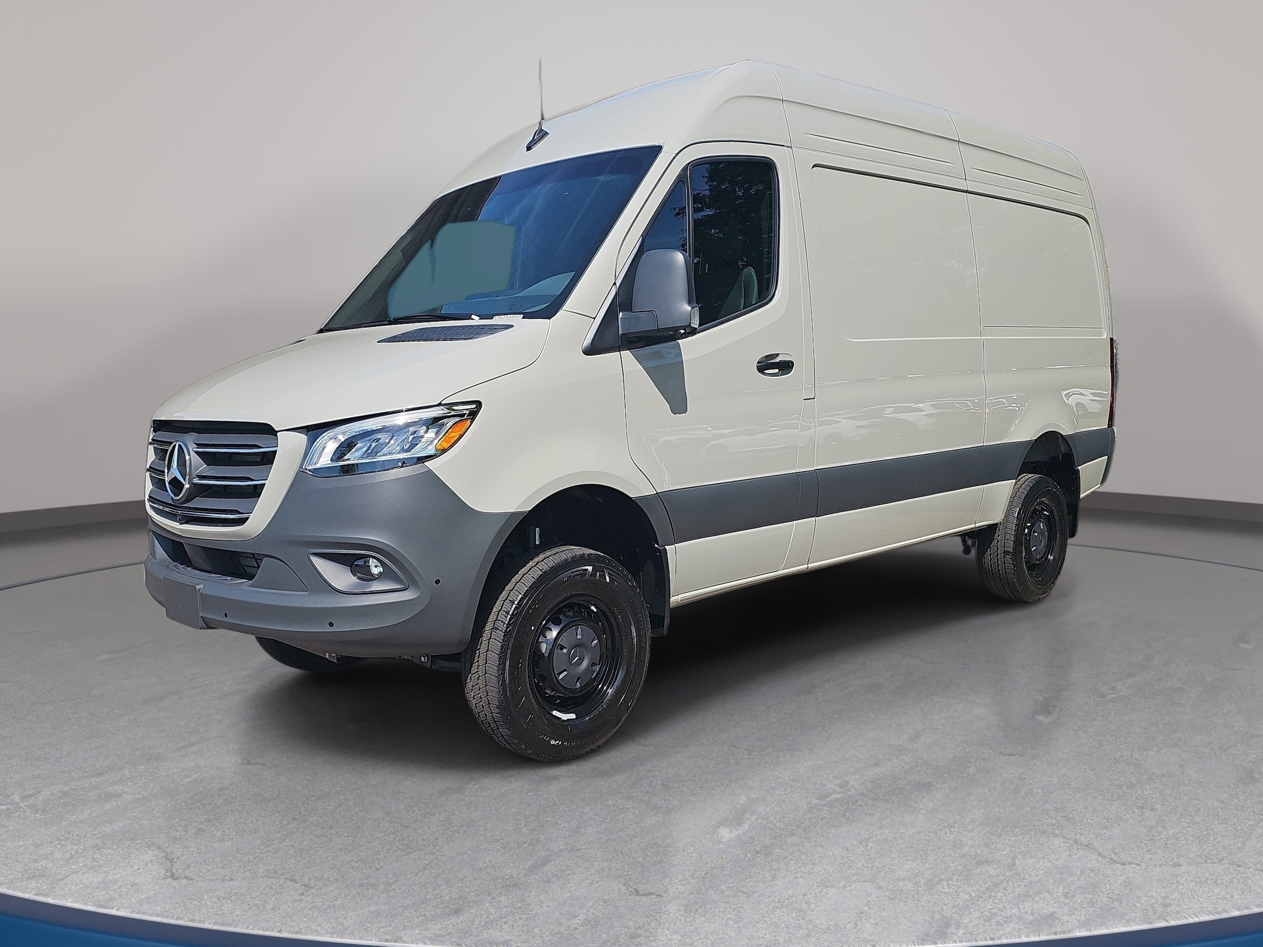 2026 Mercedes-Benz Sprinter 2500 144 WB HO AWD's photo