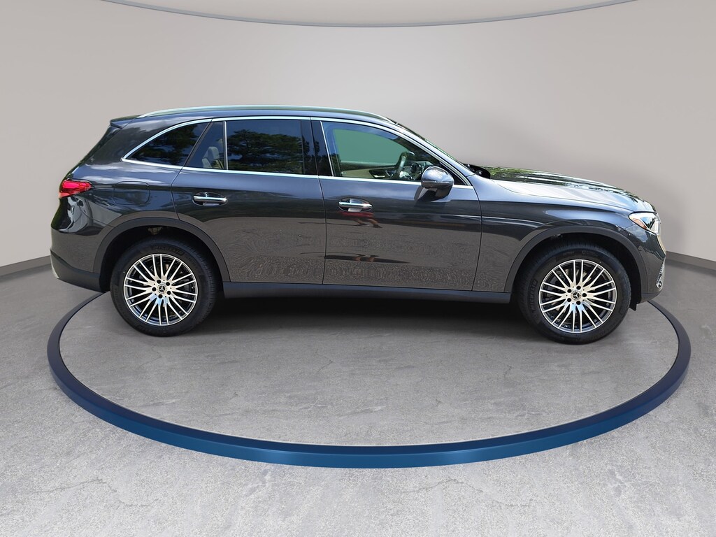 New 2027 Mercedes-Benz GLC 300 SUV