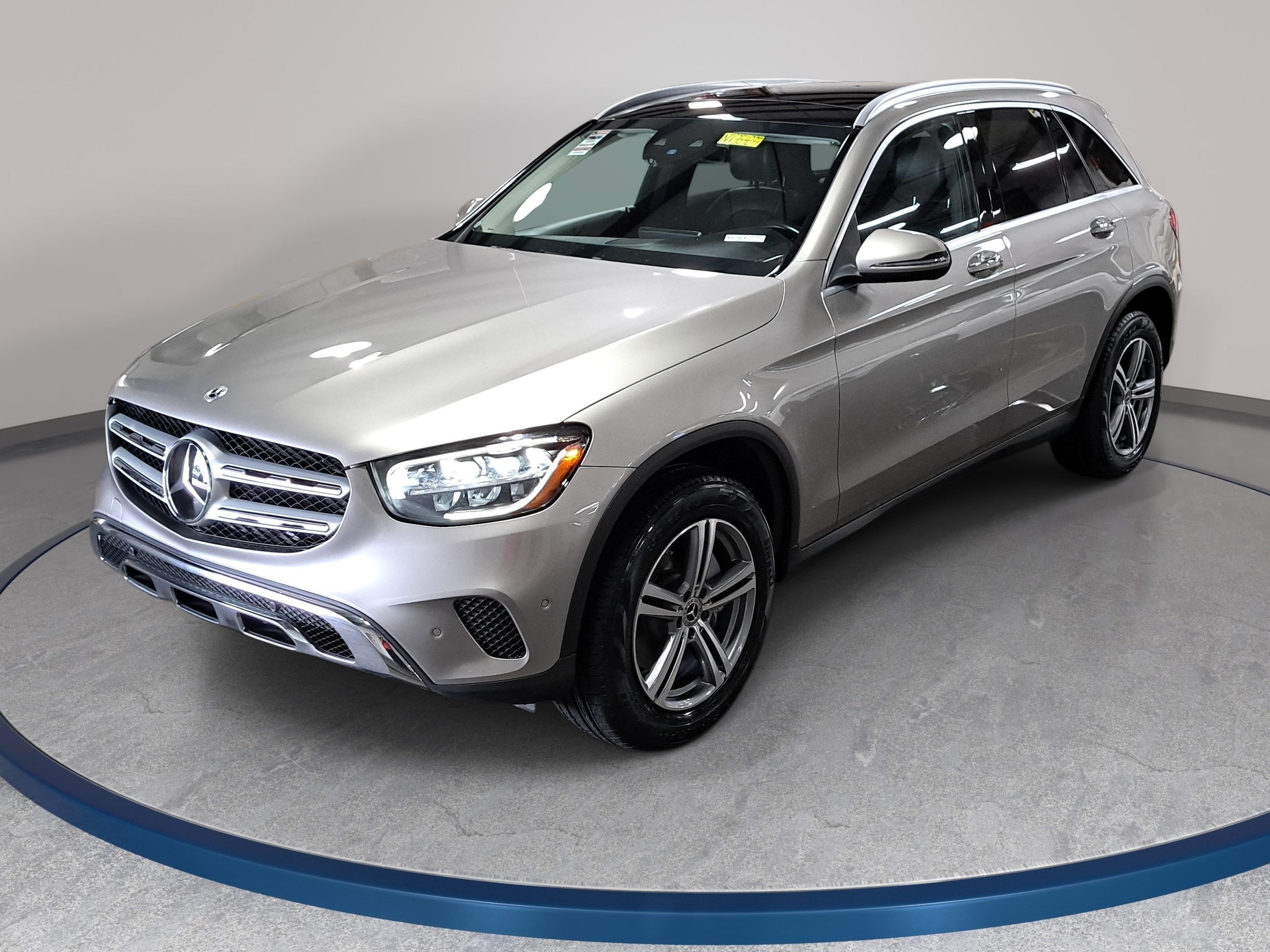 2022 Mercedes-Benz GLC 300