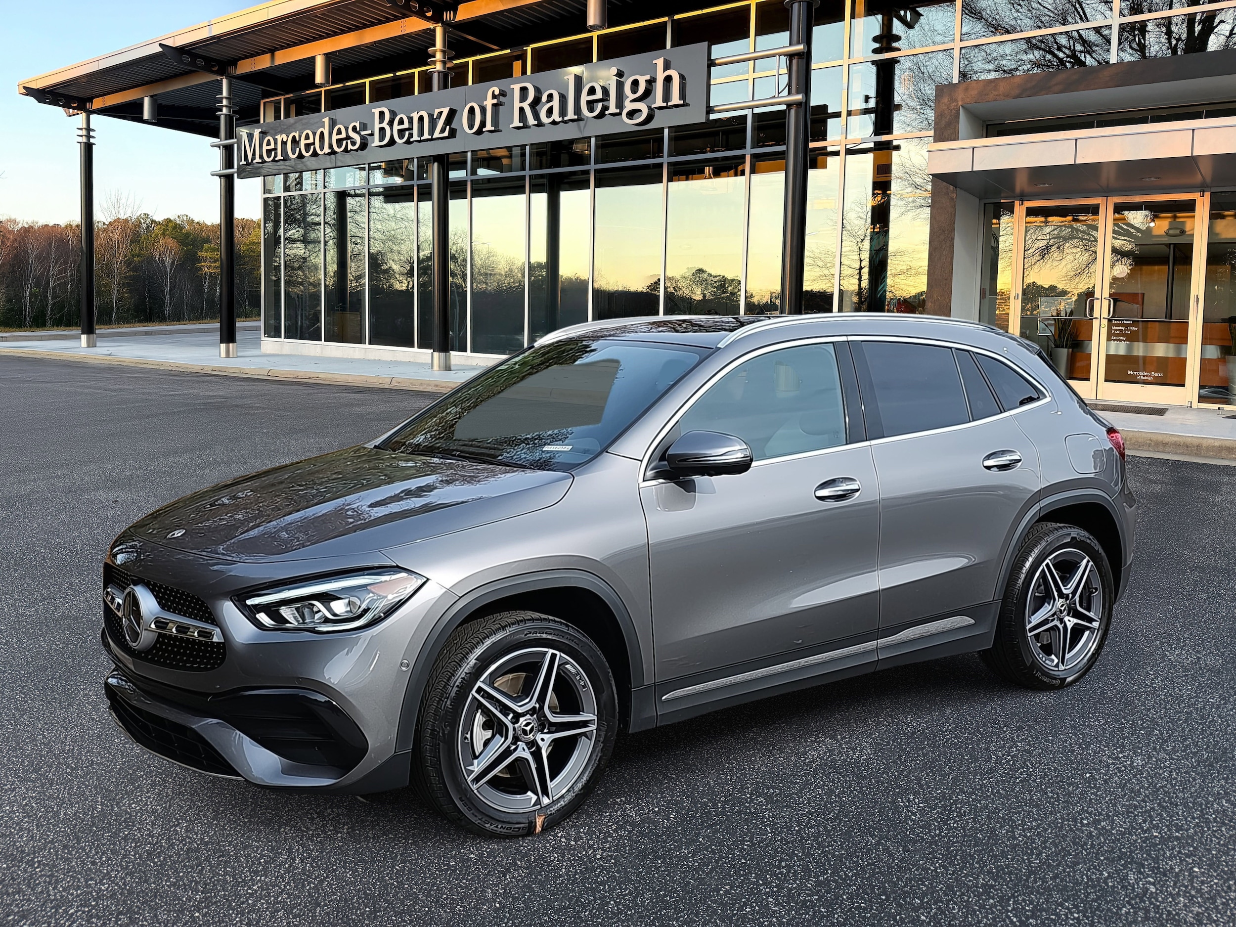 2023 Mercedes-Benz GLA Base's photo