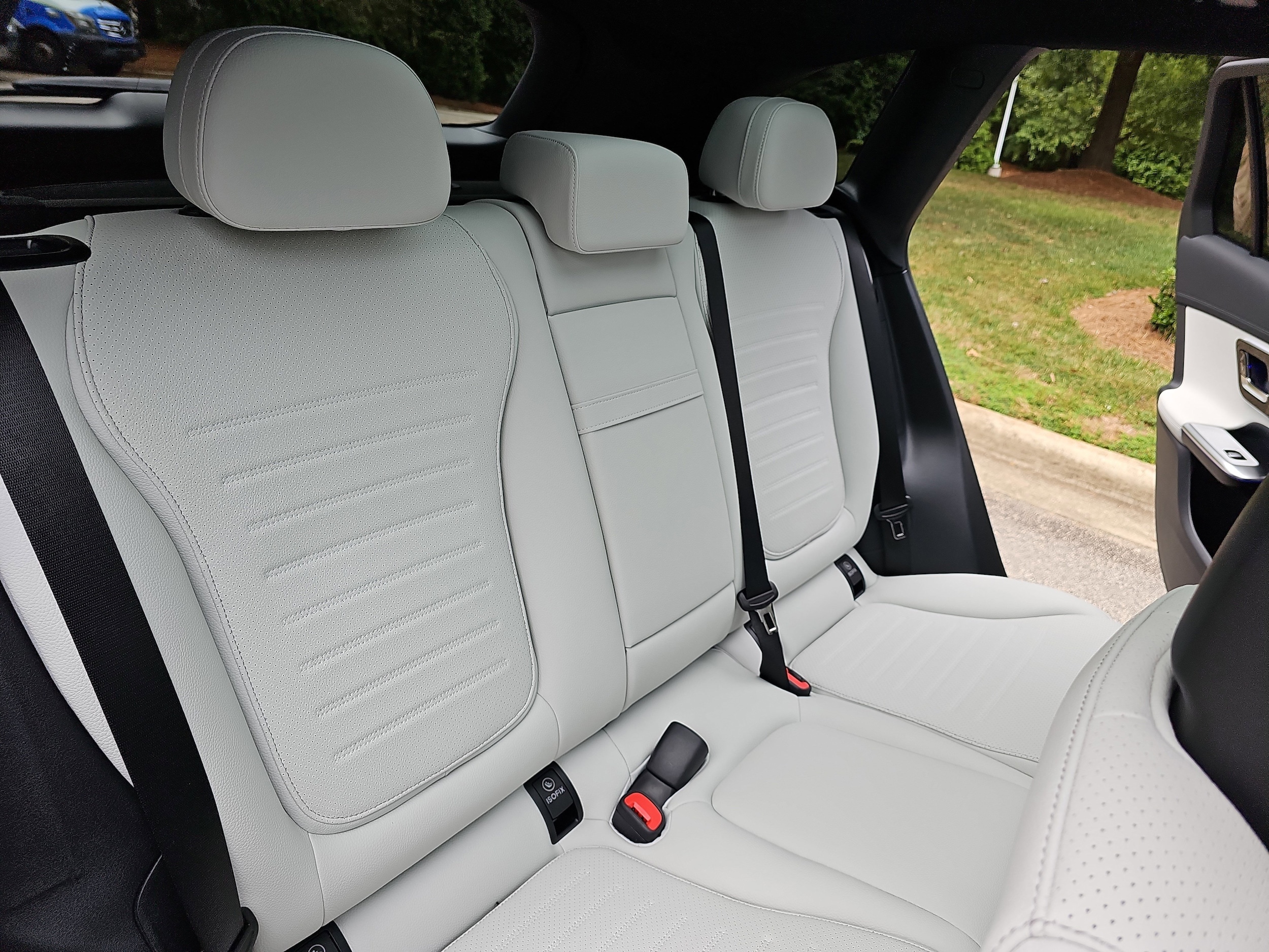 2026 Mercedes-Benz GLC Base - Photo 12