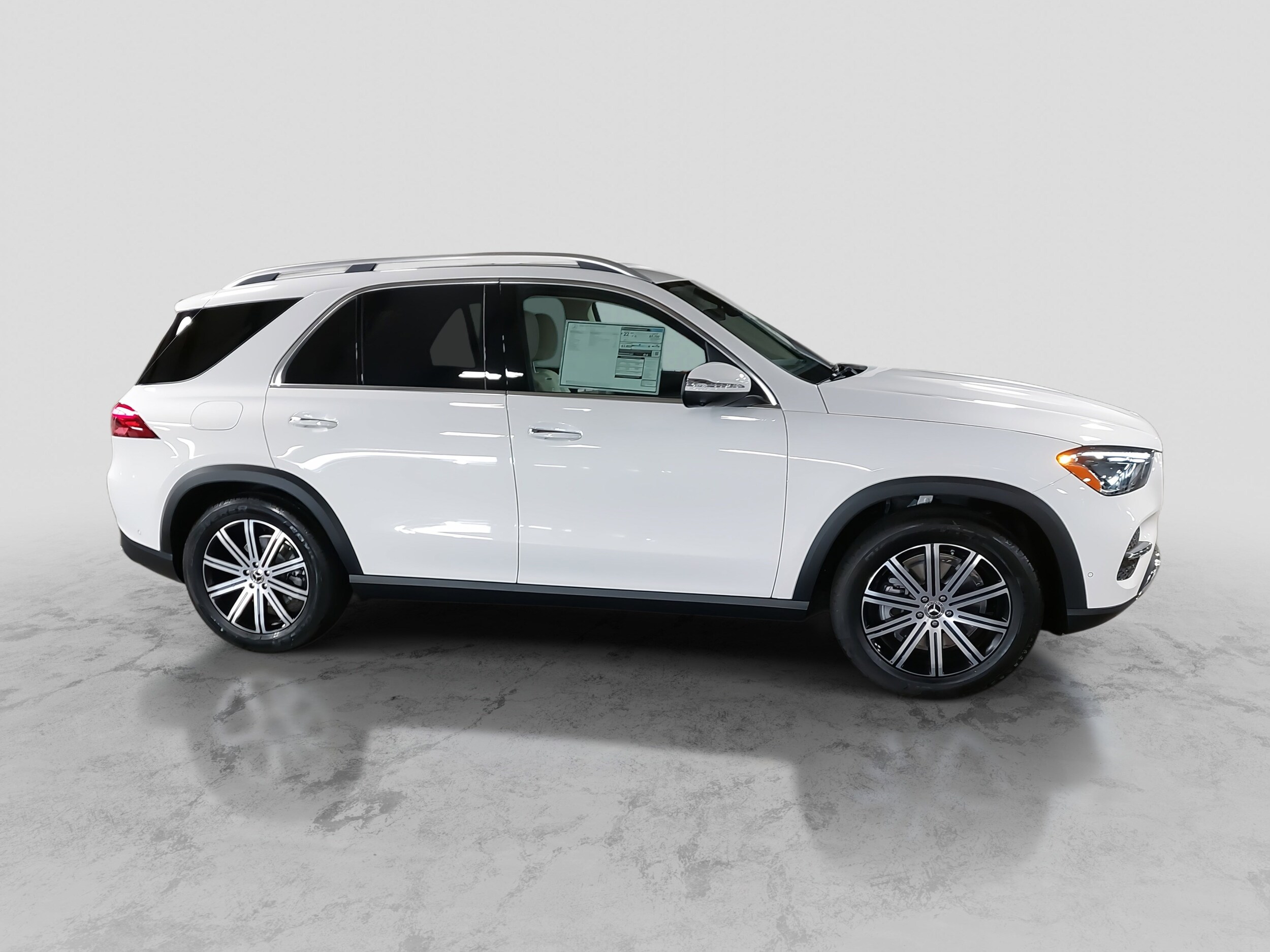 2026 Mercedes Benz GLE 350 4MATIC photo 4