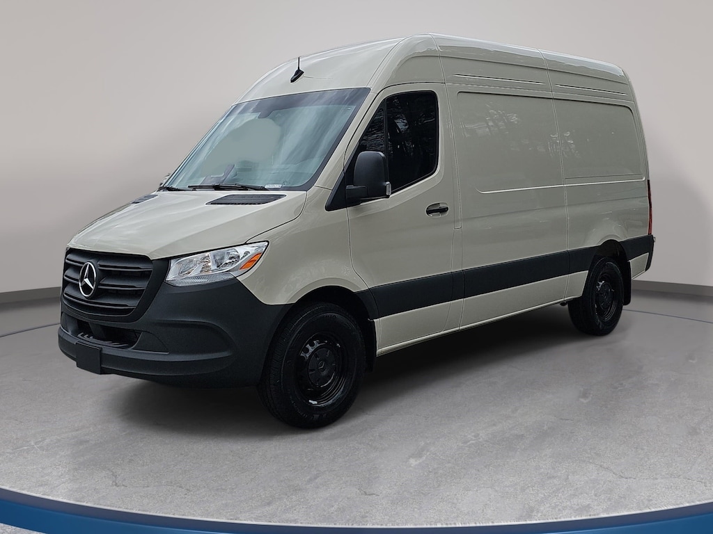 New 2026 Mercedes-Benz Sprinter 2500 Standard Roof 4-Cyl Diesel