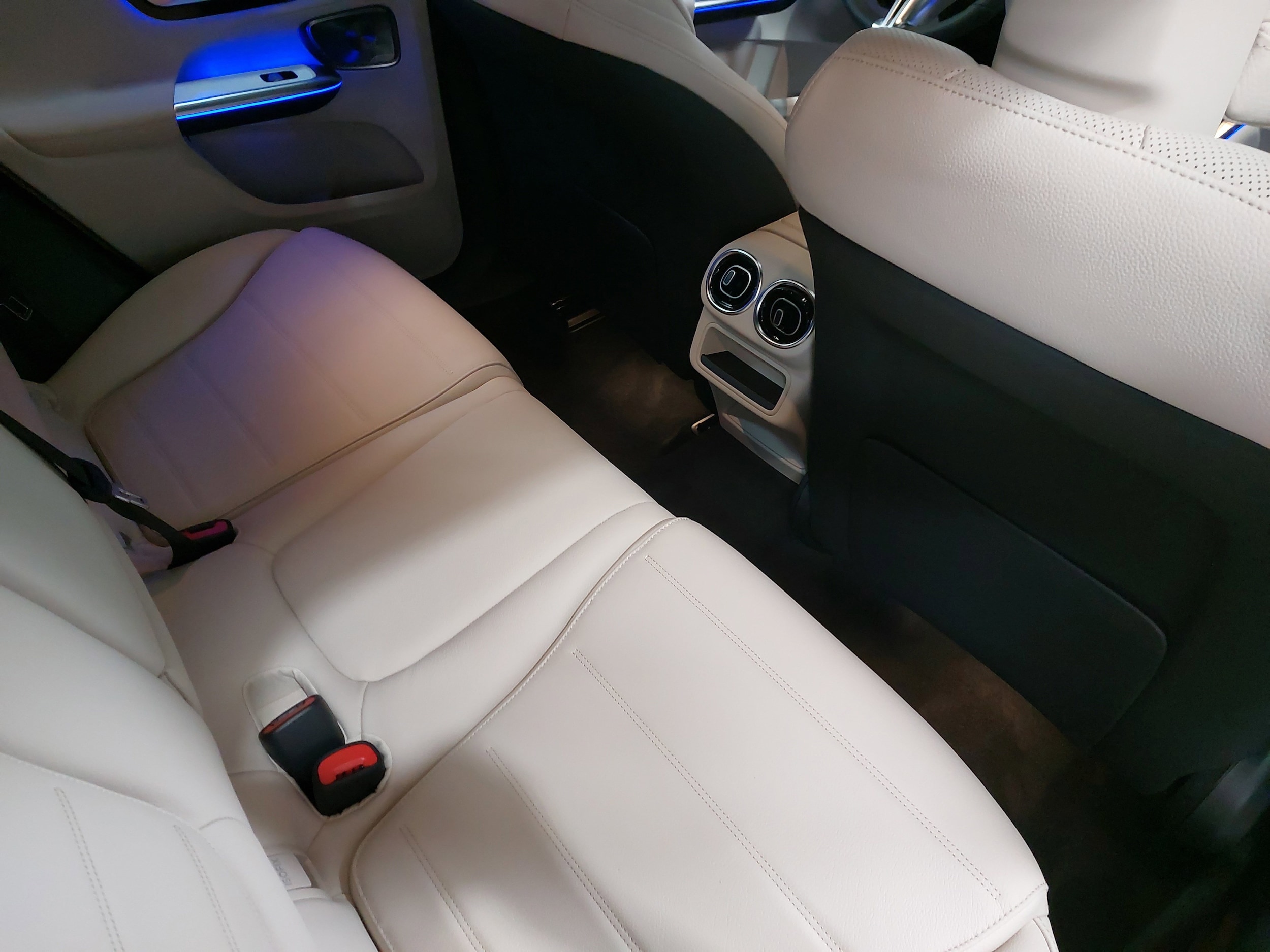 2026 Mercedes-Benz GLC Base - Photo 11