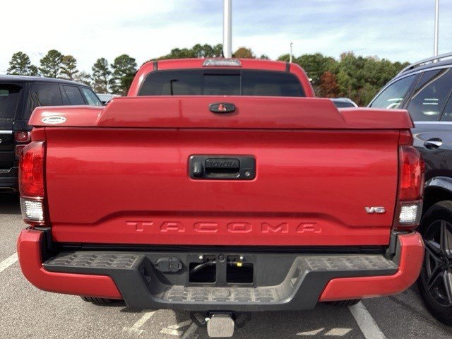 2022 Toyota Tacoma SR5 Double Cab V6 photo 3