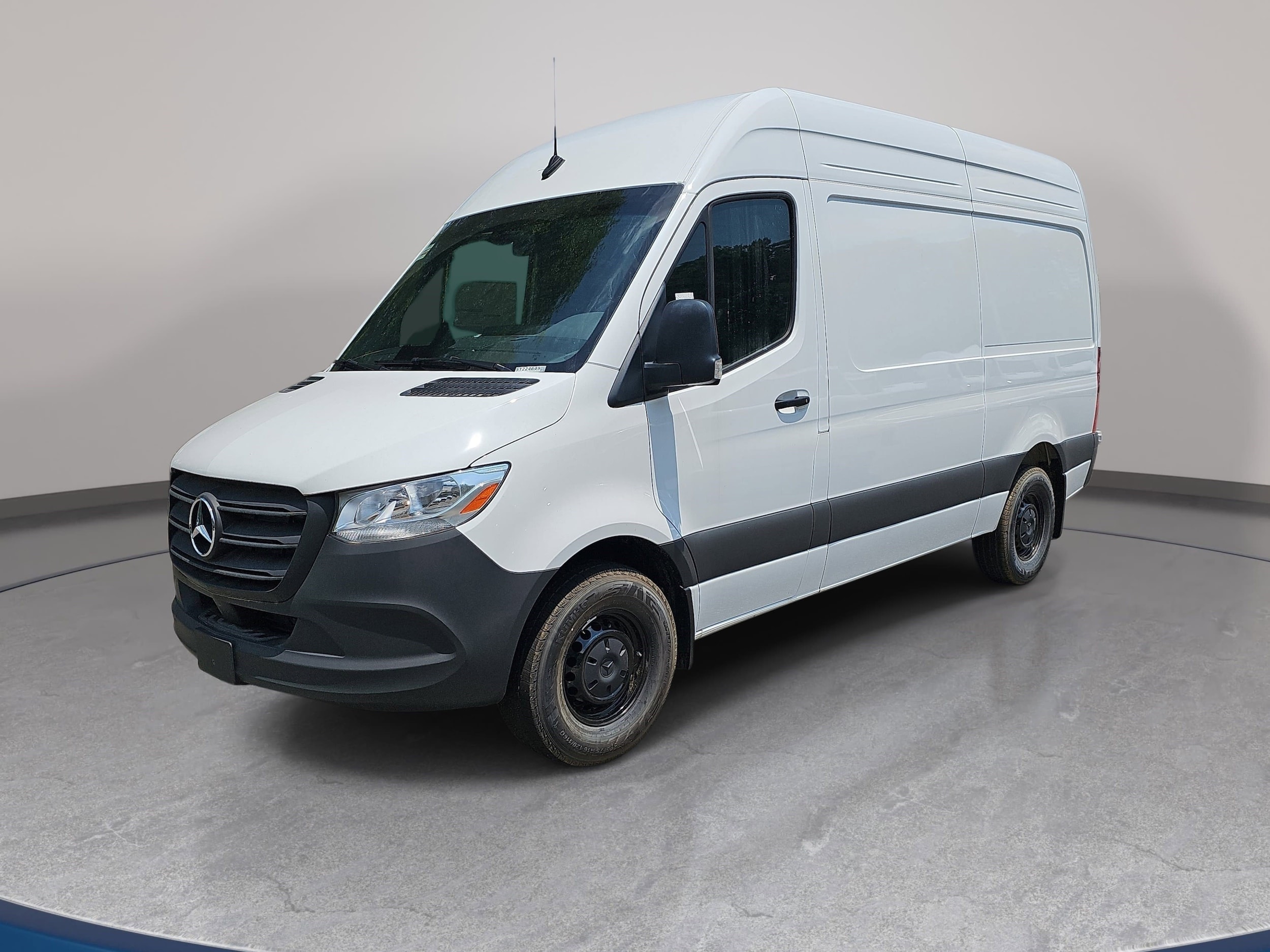 2025 Mercedes-Benz Sprinter 2500 144 WB's photo
