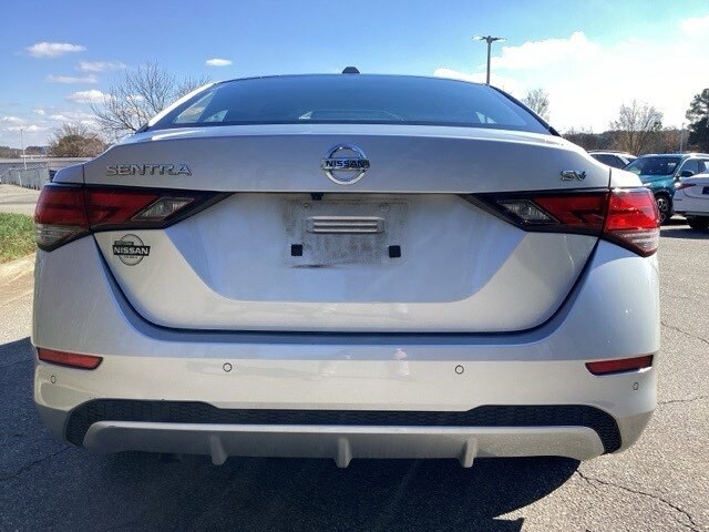 2021 Nissan Sentra SV photo 3