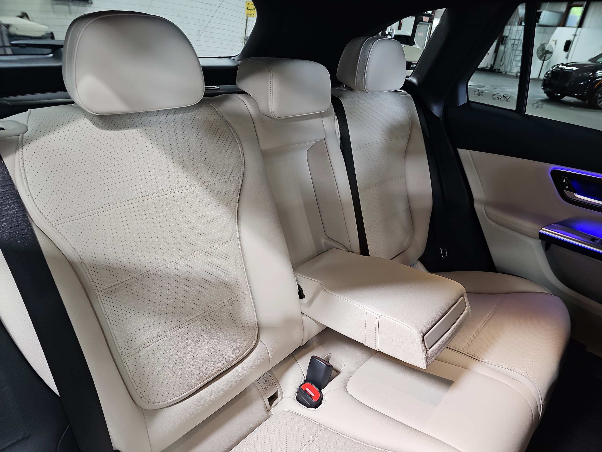 2026 Mercedes-Benz GLC Base - Photo 12