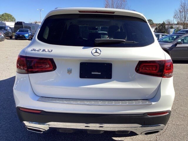 2021 Mercedes Benz GLC 300 photo 3