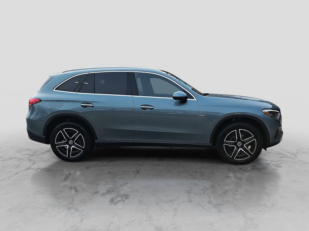 New 2026 Mercedes-Benz GLC 300 SUV