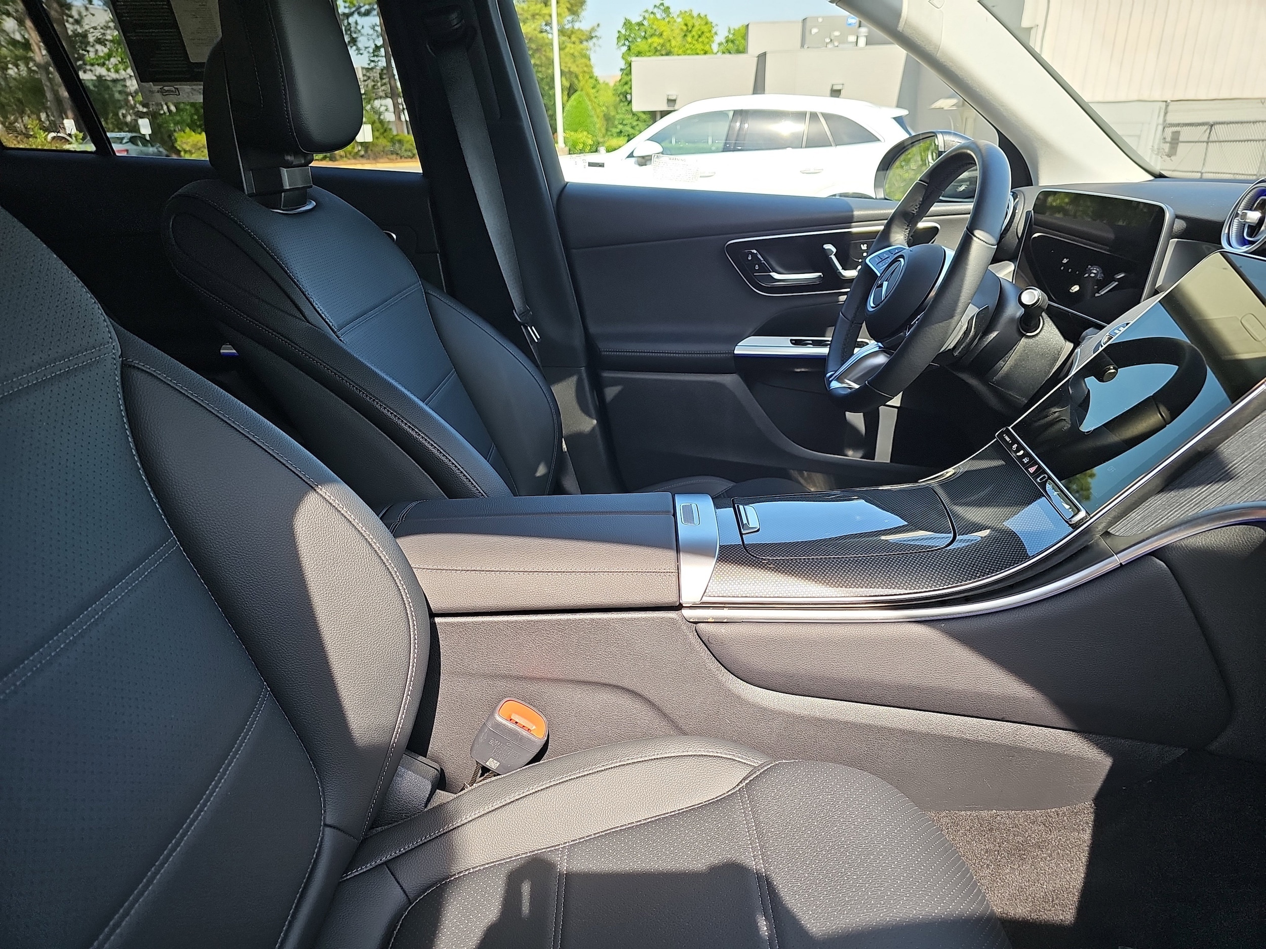 2026 Mercedes-Benz GLC Base - Photo 11