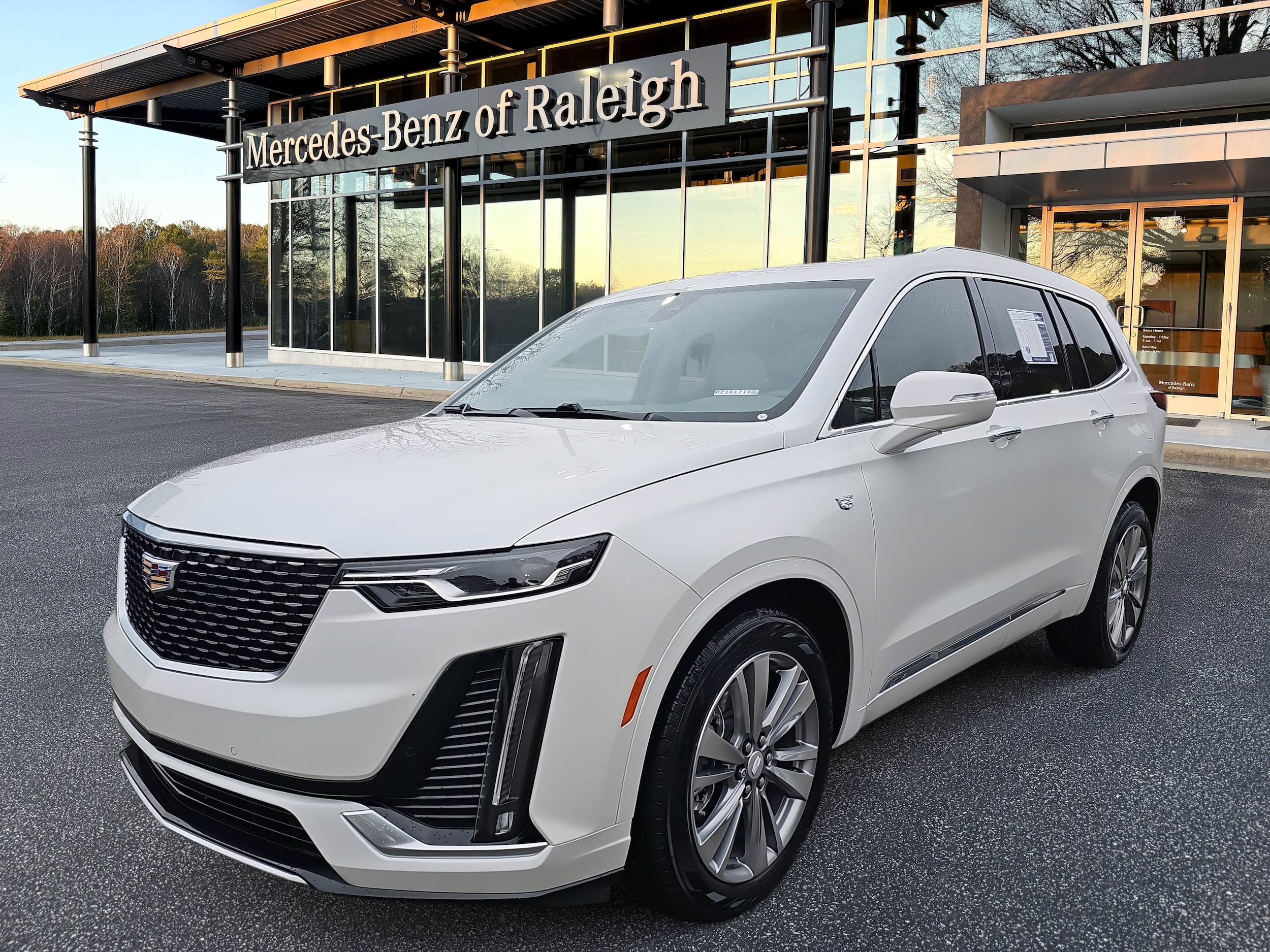 2023 Cadillac XT6 Premium Luxury's photo
