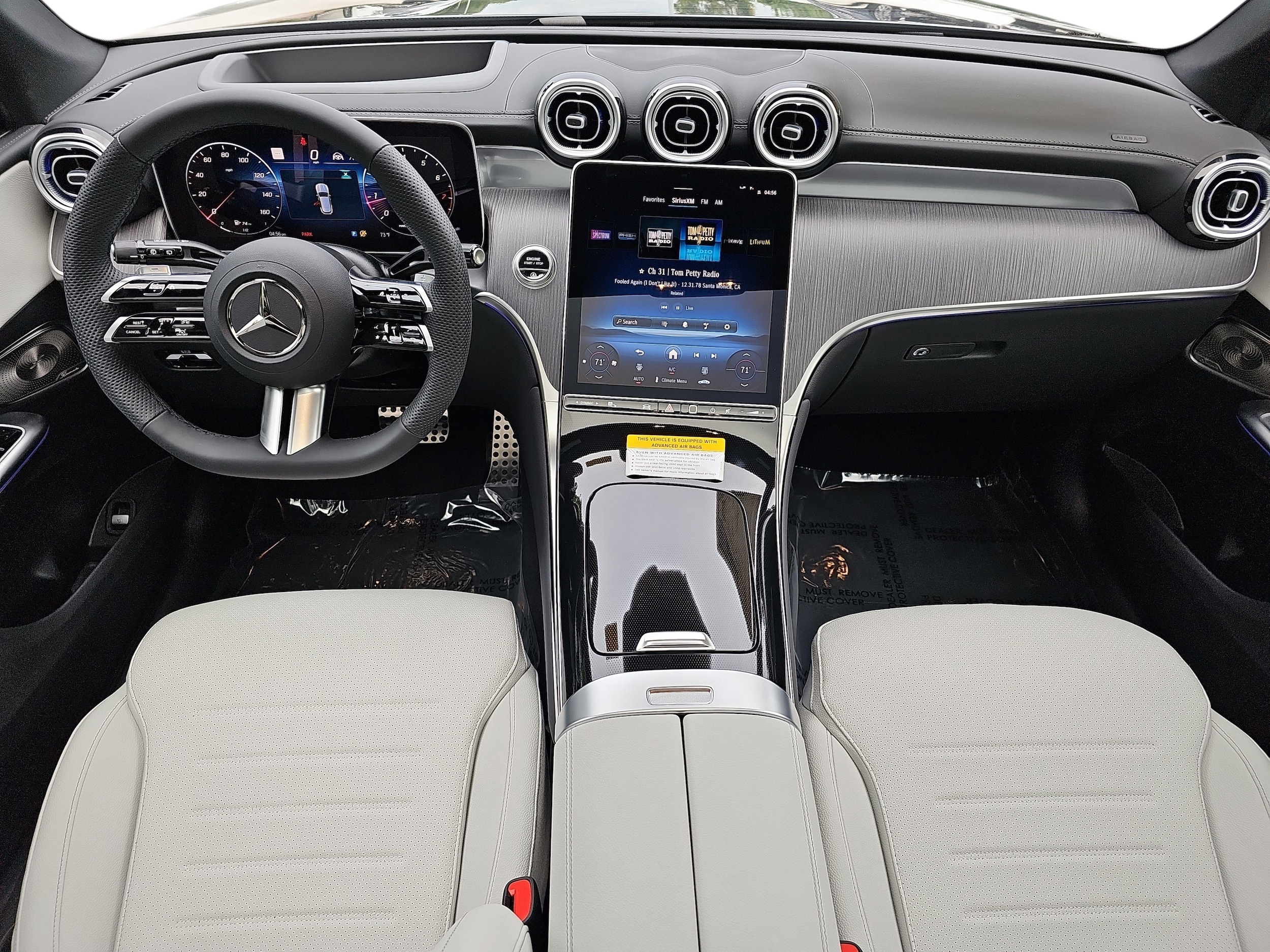 2026 Mercedes-Benz GLC Base - Photo 9