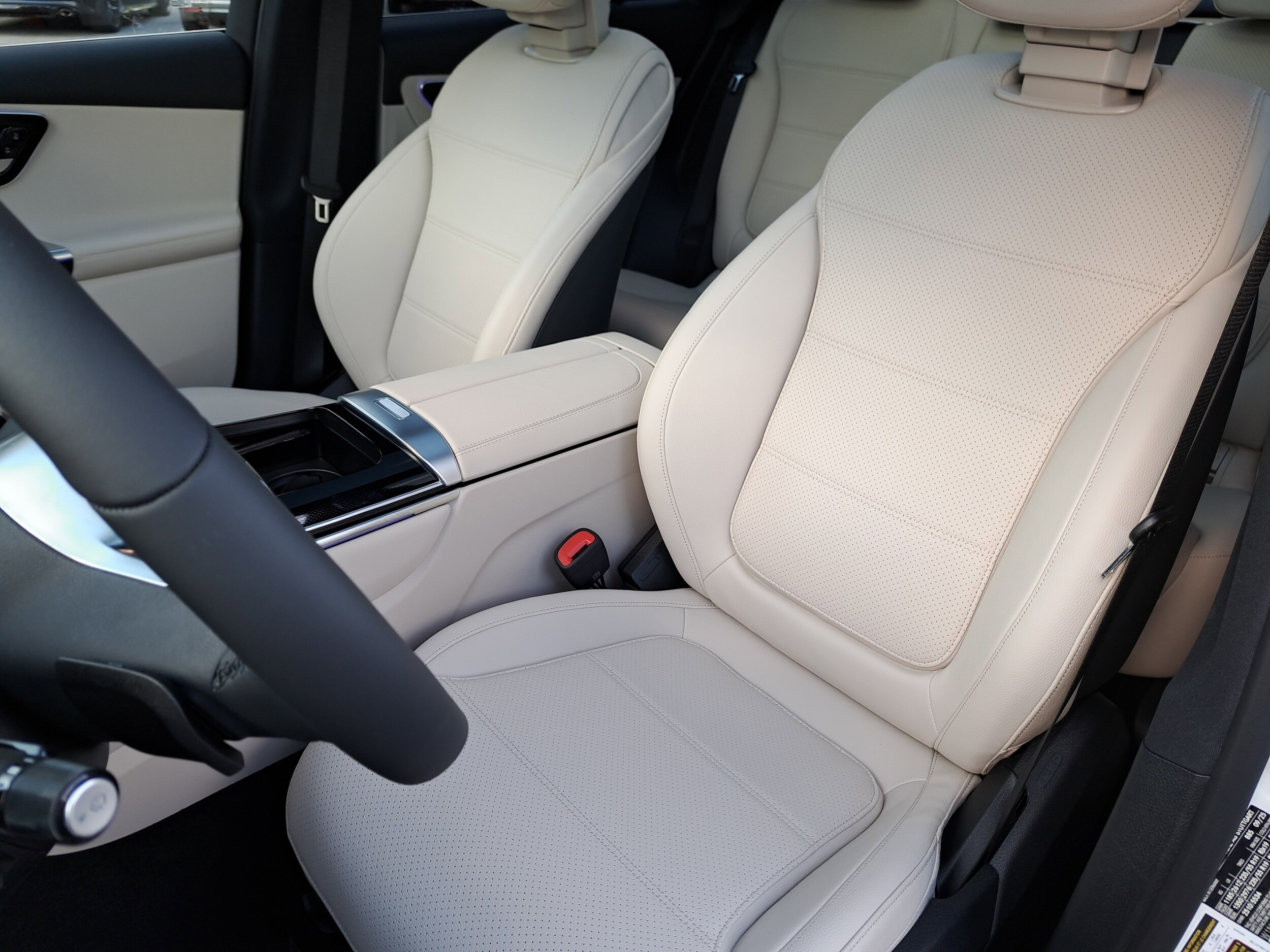 2026 Mercedes-Benz GLC Base - Photo 16