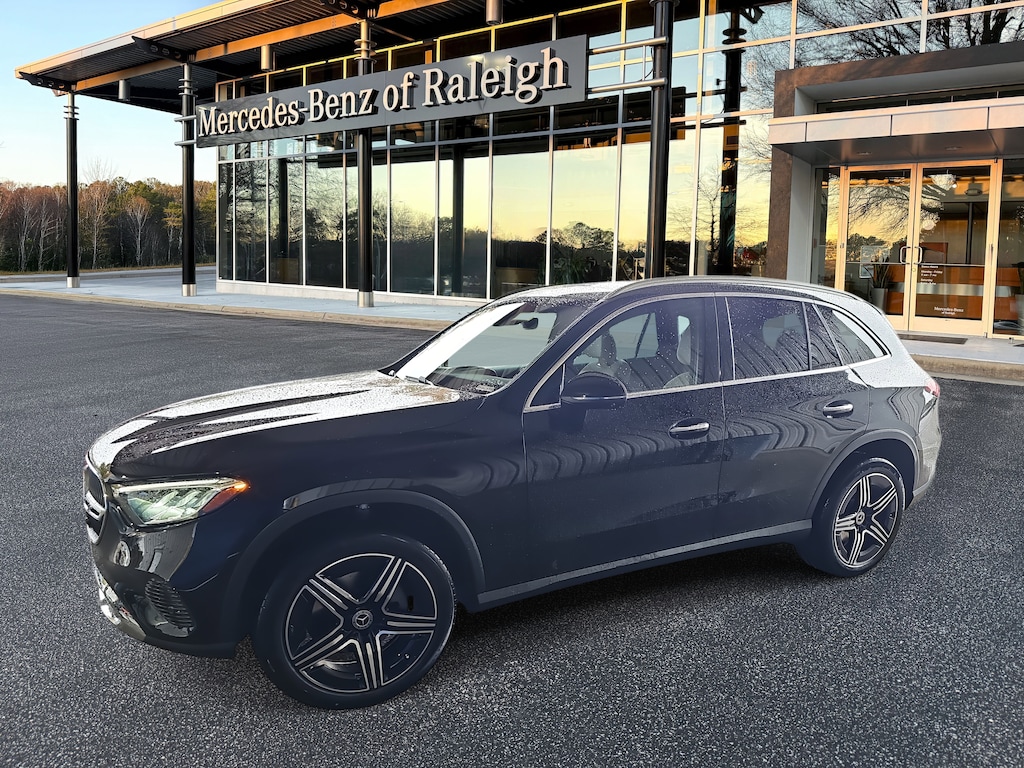 New 2026 Mercedes-Benz GLC 300  SUV