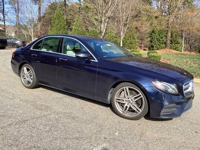 2018 Mercedes Benz E 300 photo 2