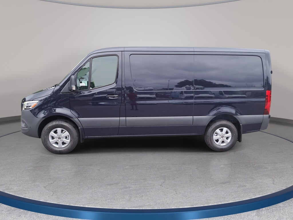 New 2026 Mercedes-Benz Sprinter 2500 Standard Roof 4-Cyl Diesel