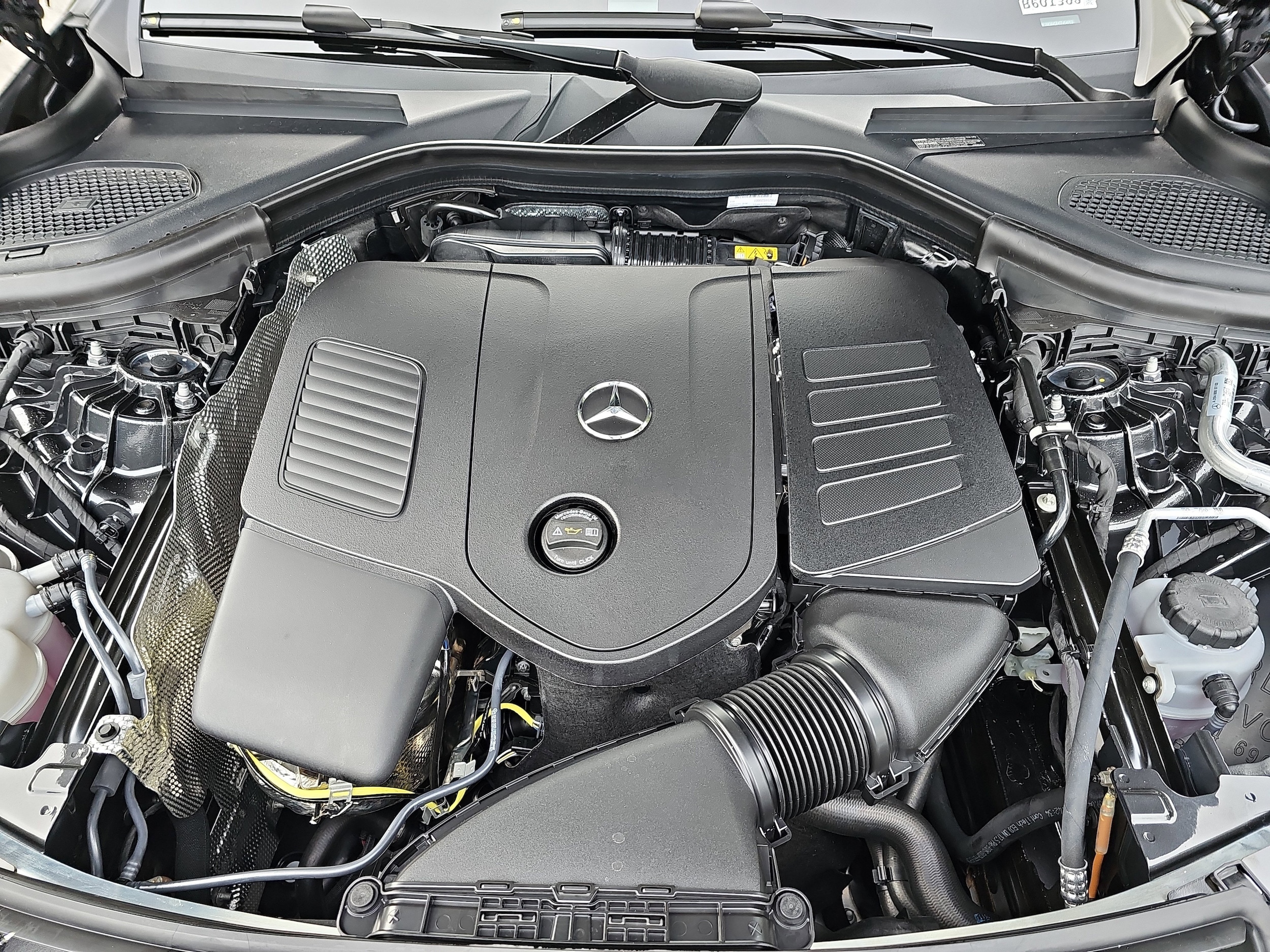 2026 Mercedes-Benz GLC Base - Photo 32