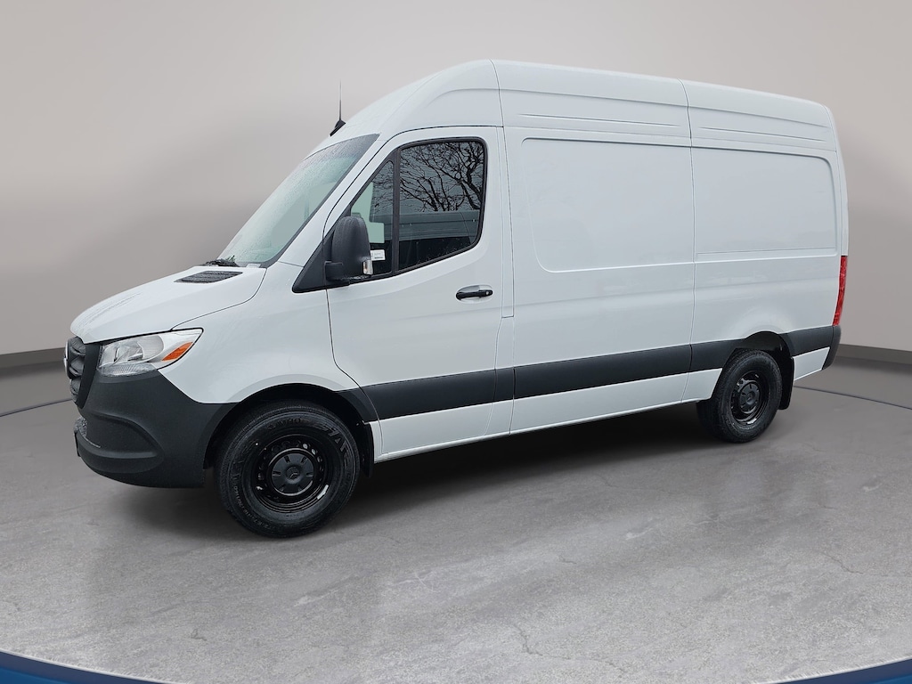 New 2026 Mercedes-Benz Sprinter 2500 Standard Roof 4-Cyl Diesel