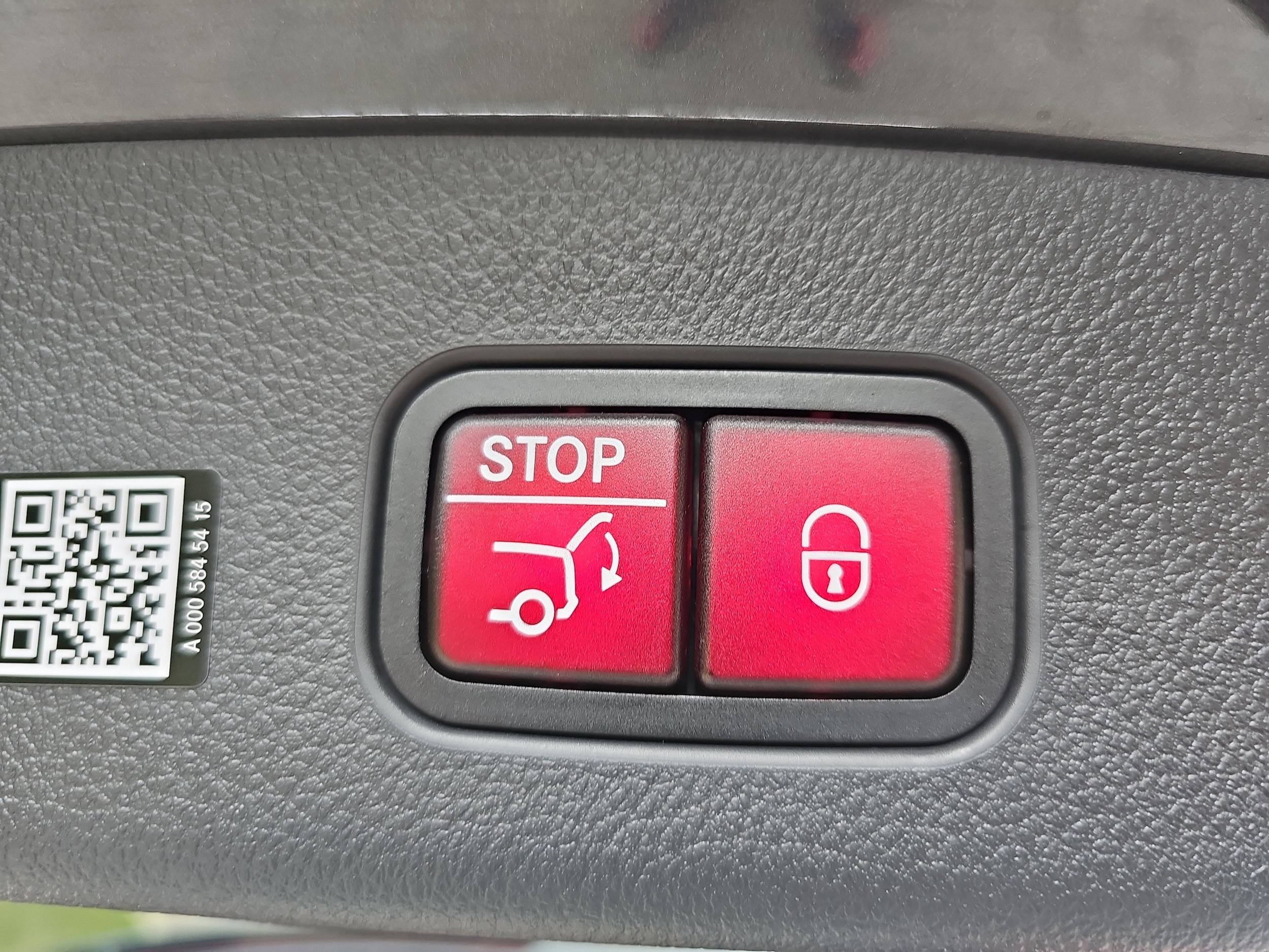 2026 Mercedes-Benz GLC Base - Photo 13